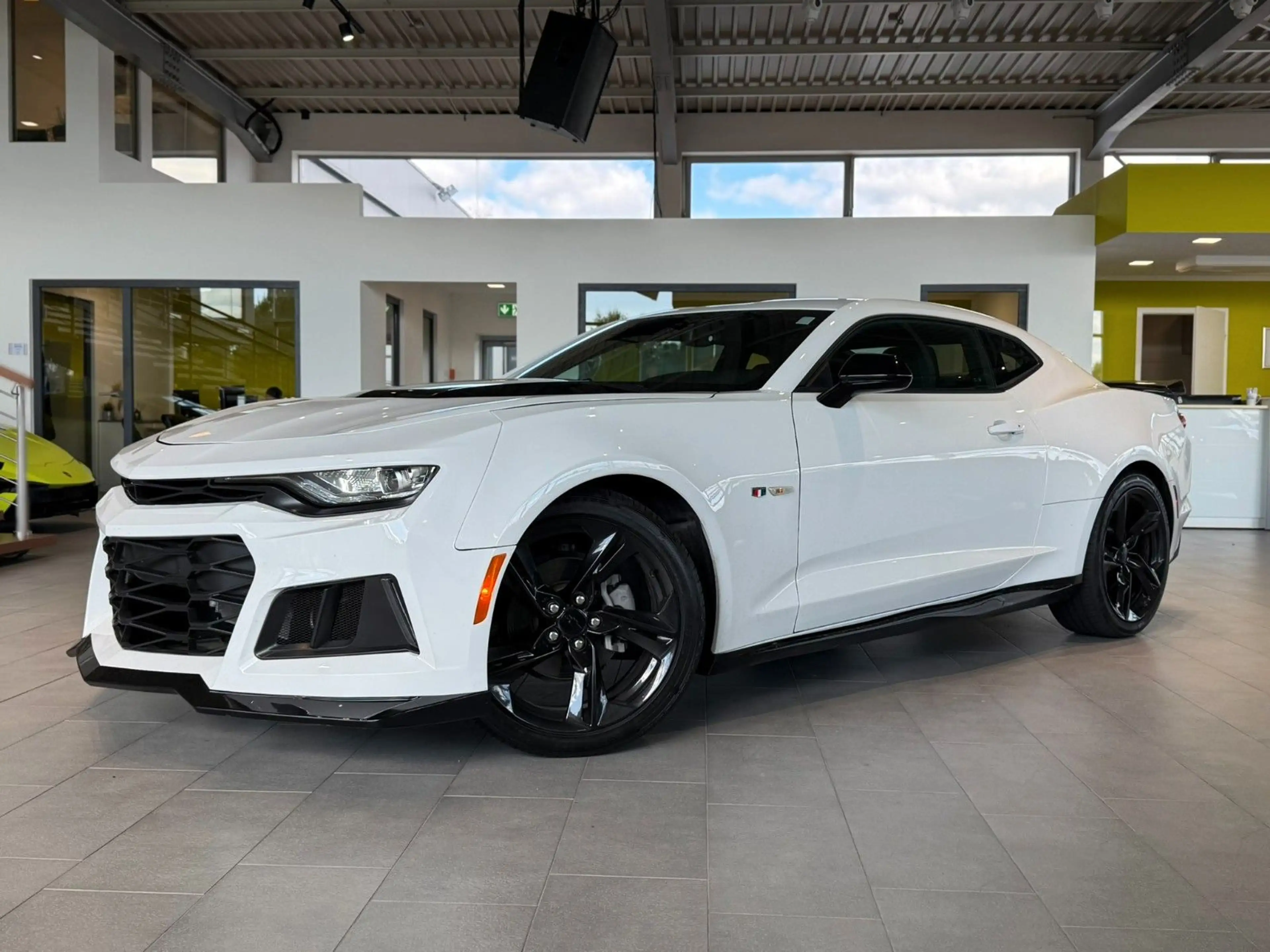 Chevrolet Camaro Coupé Turbo*Kamera*CarPlay*BOSE*
