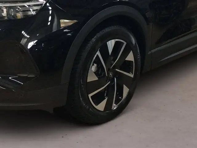 Opel Grandland view 8