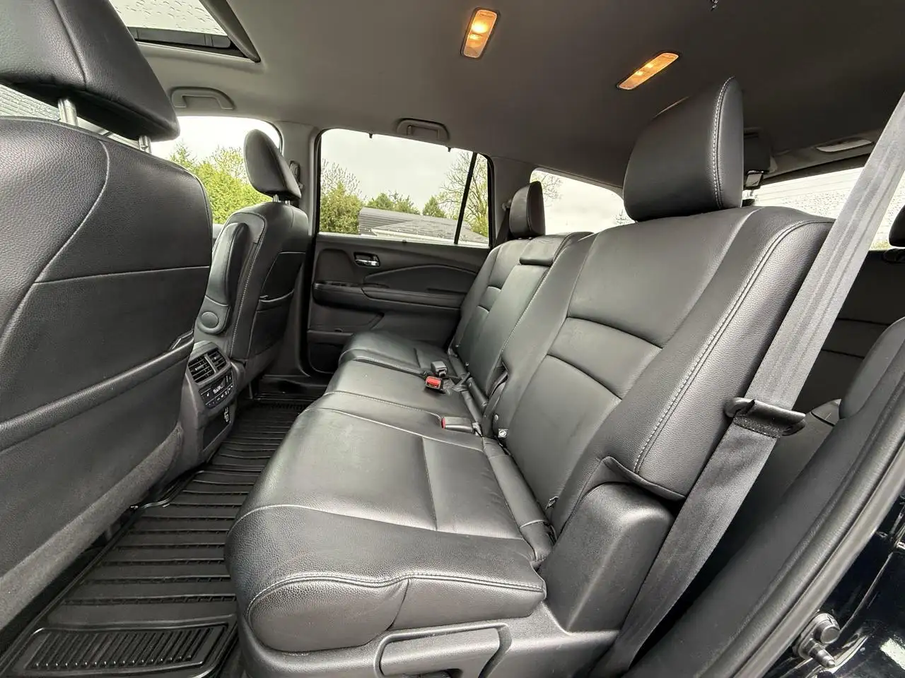 Honda Pilot photo Honda Pilot