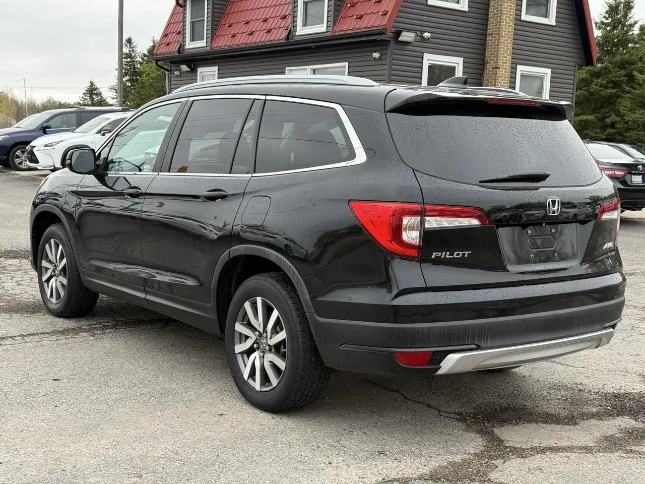 Honda Pilot photo Honda Pilot
