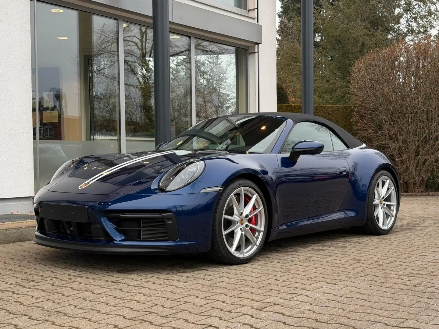 Porsche 992 Carrera GTS Cabriolet / INNODRIVE / 360° Blau - 2