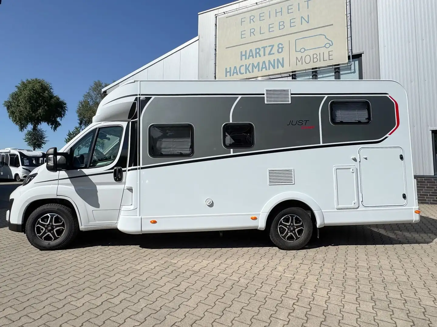 Dethleffs Just Camp T 6812 EB "SOMMERAKTION" Wit - 2