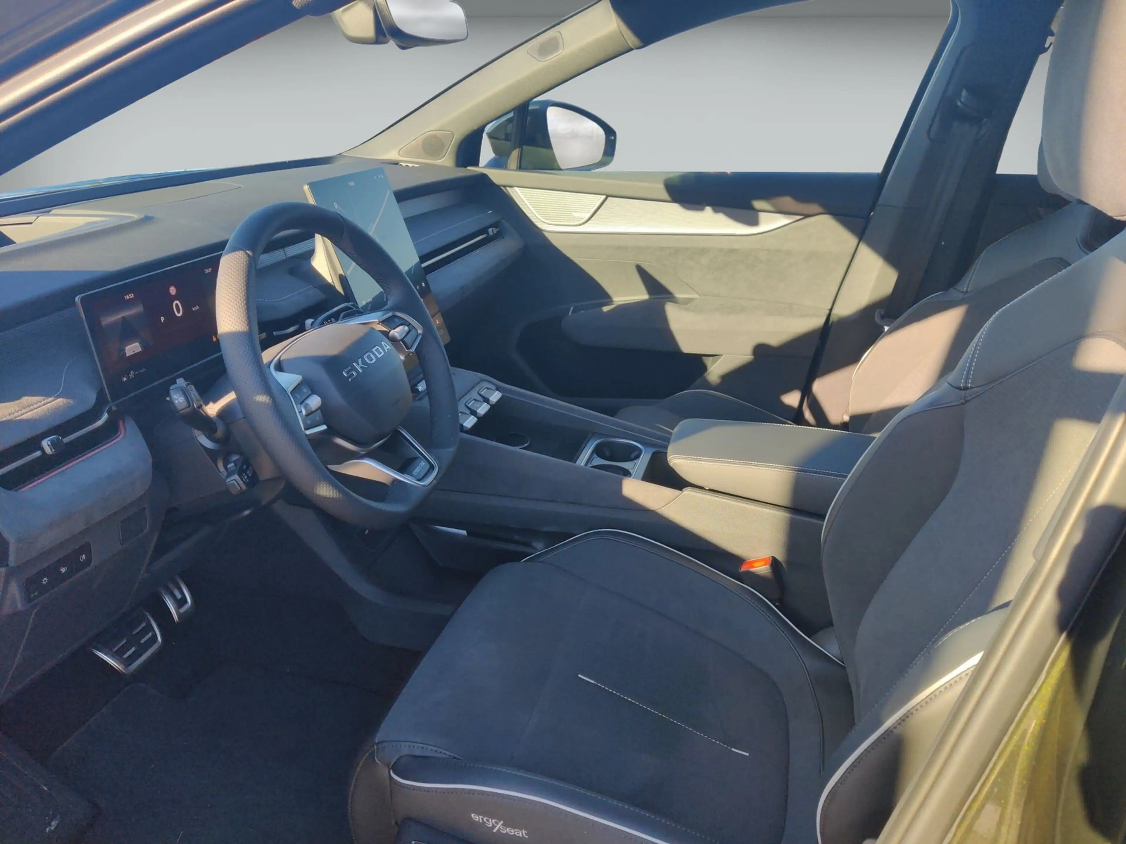 Skoda Peaq Sport BehWSS LaunchPaket SONOS HeadUp SmartLink AC — photo 11