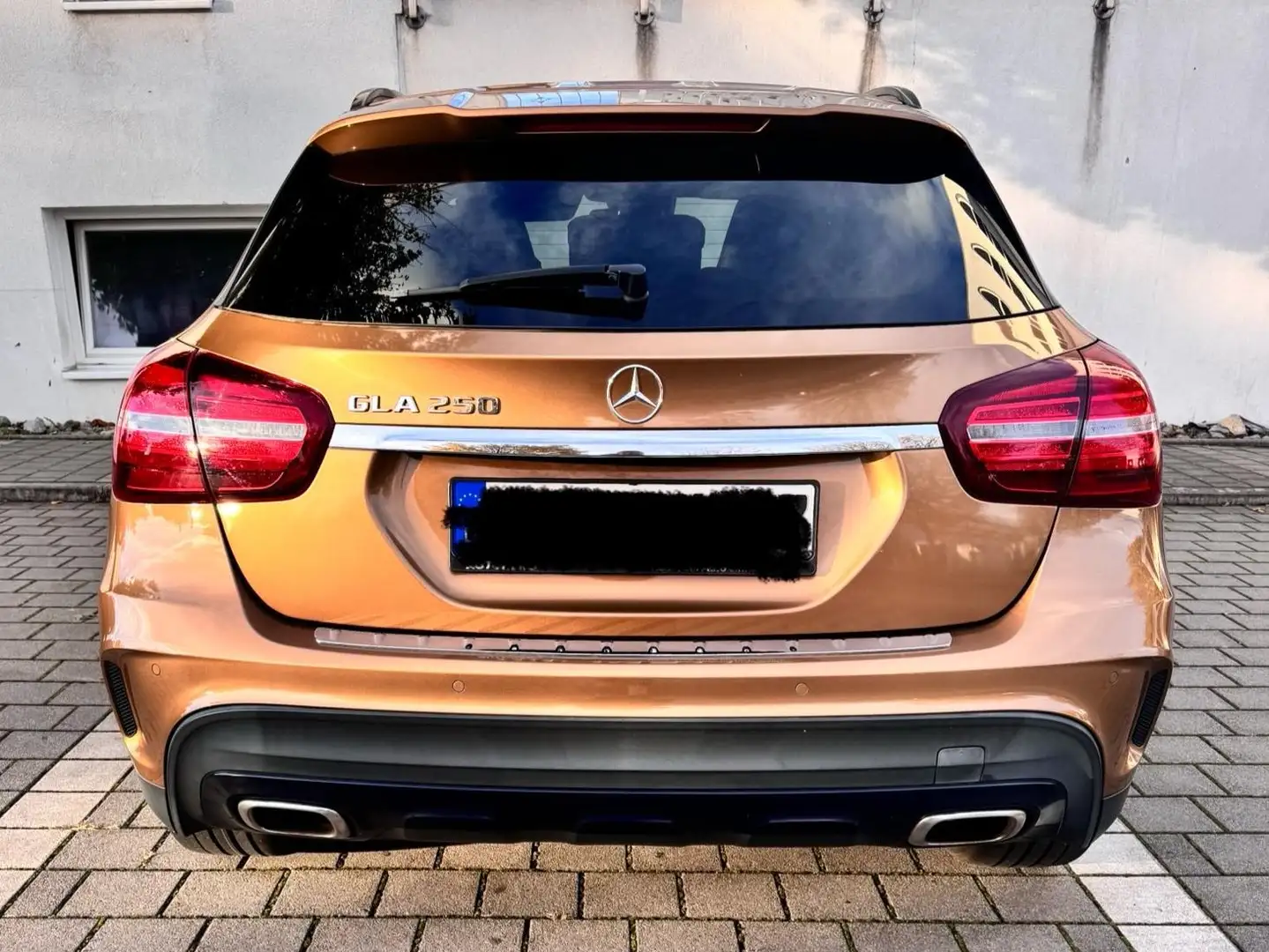 Mercedes-Benz GLA 250 GLA 250 4Matic 7G-DCT AMG Line Beige - 2