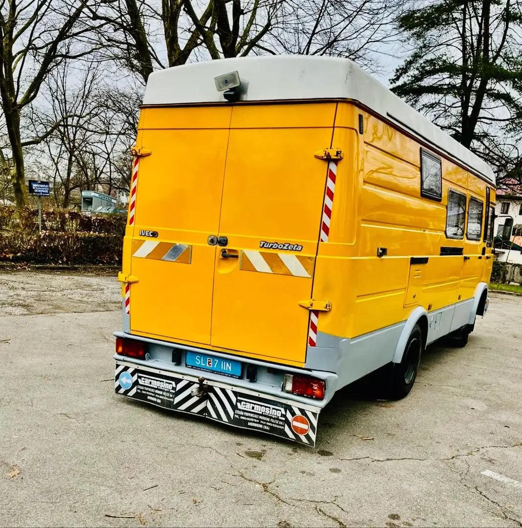 Iveco Daily Turbo Zeta Wohnwagen/Wohnmobil Yellow - 2