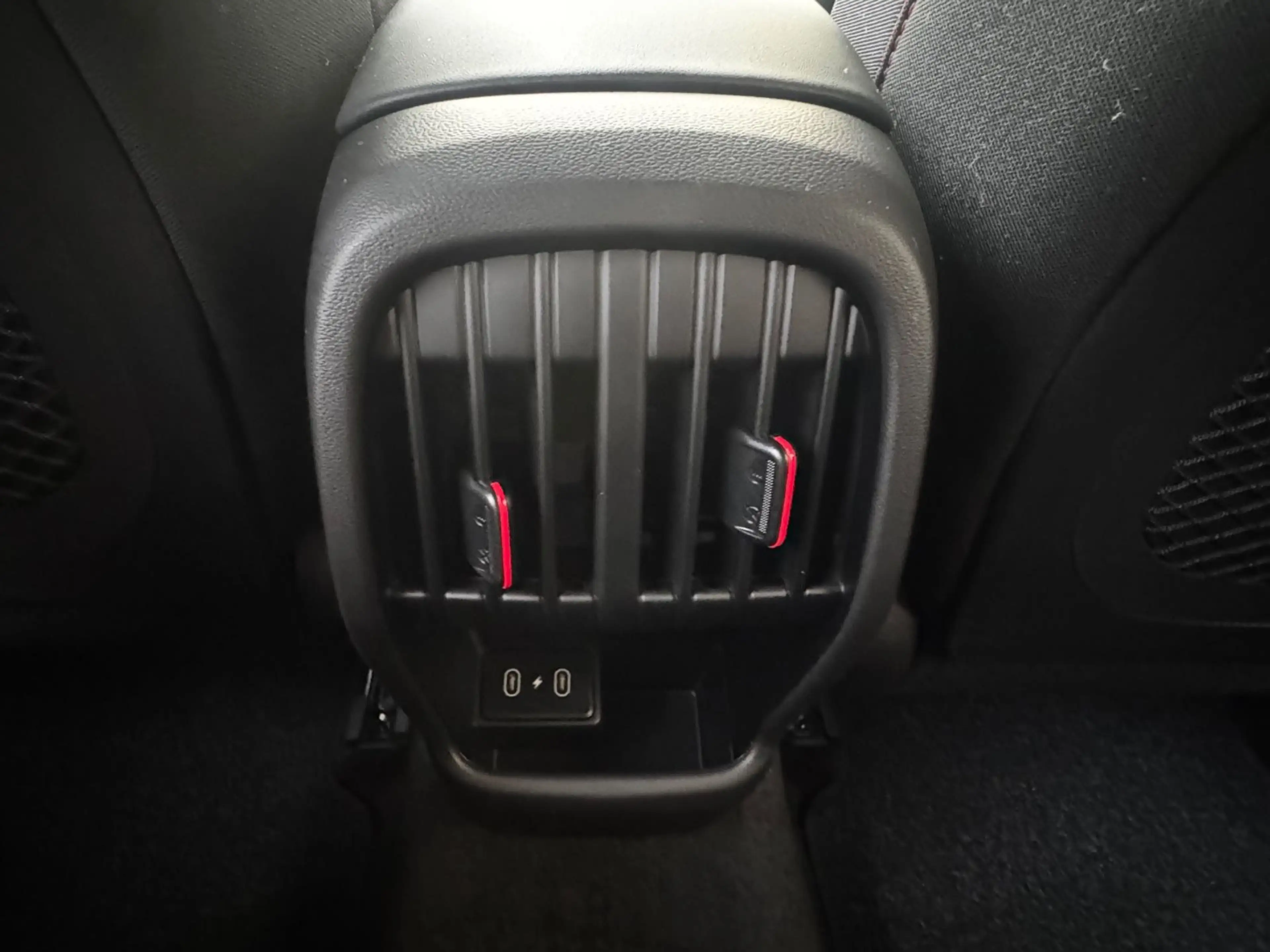 Hyundai KONA N Line 2WD — photo 34