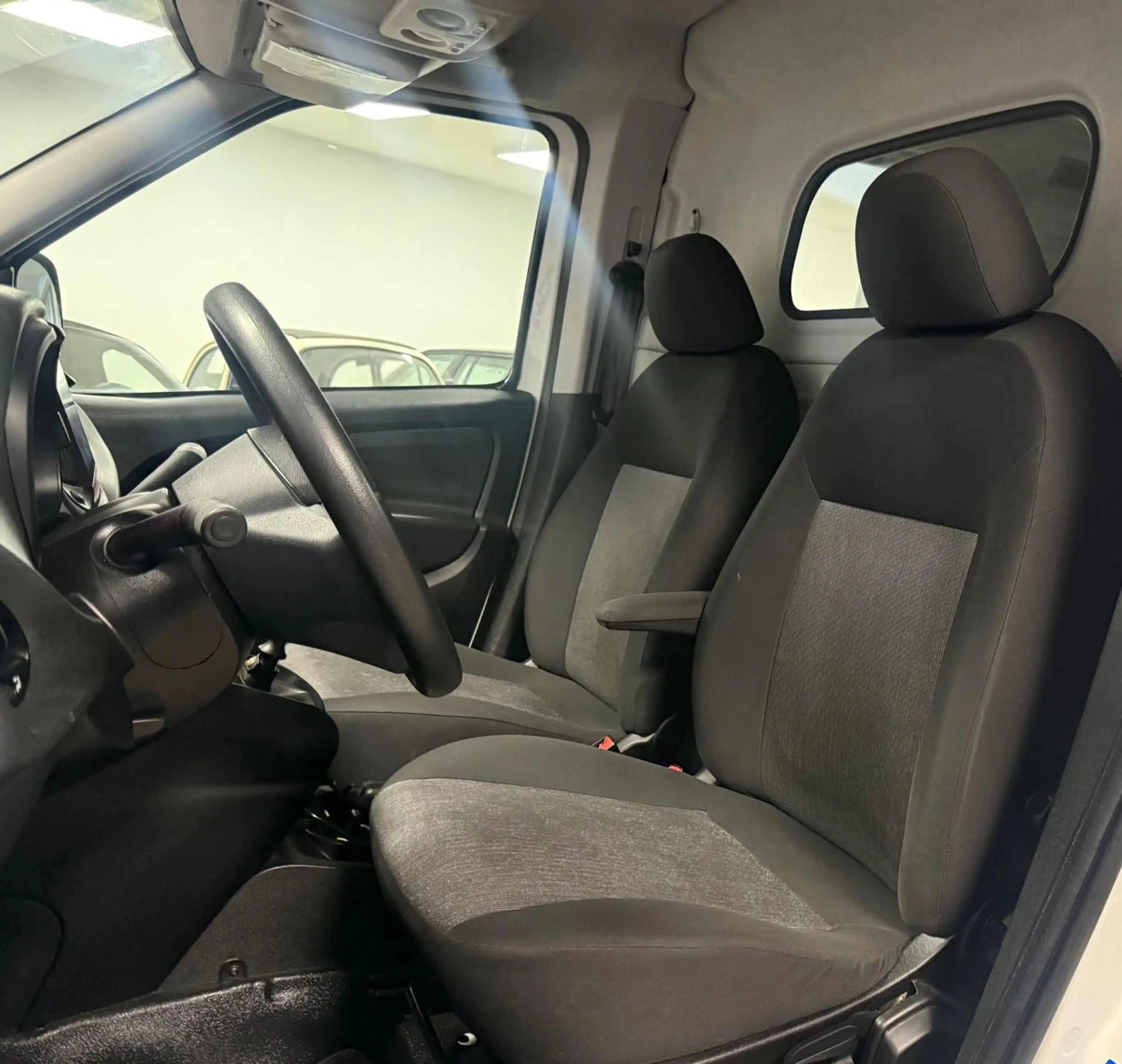Fiat Doblo CNG*Kasten MAXI*Klima*NAVi*PDC* — photo 7