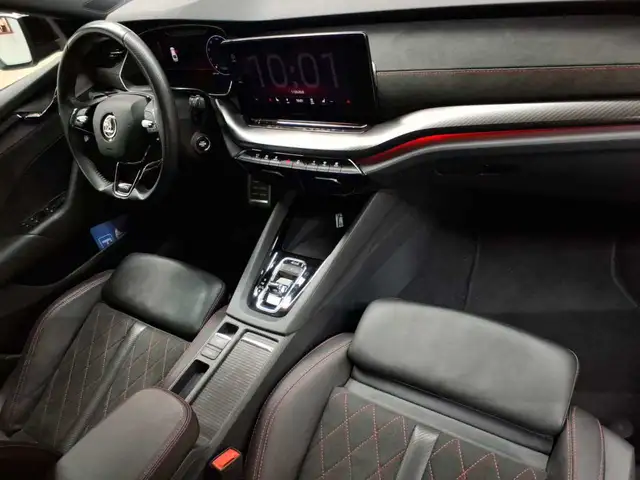 Skoda Octavia view 9