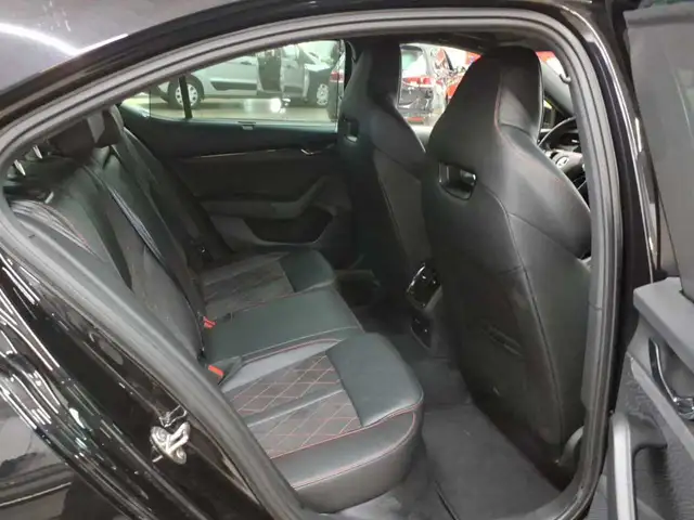 Skoda Octavia view 14
