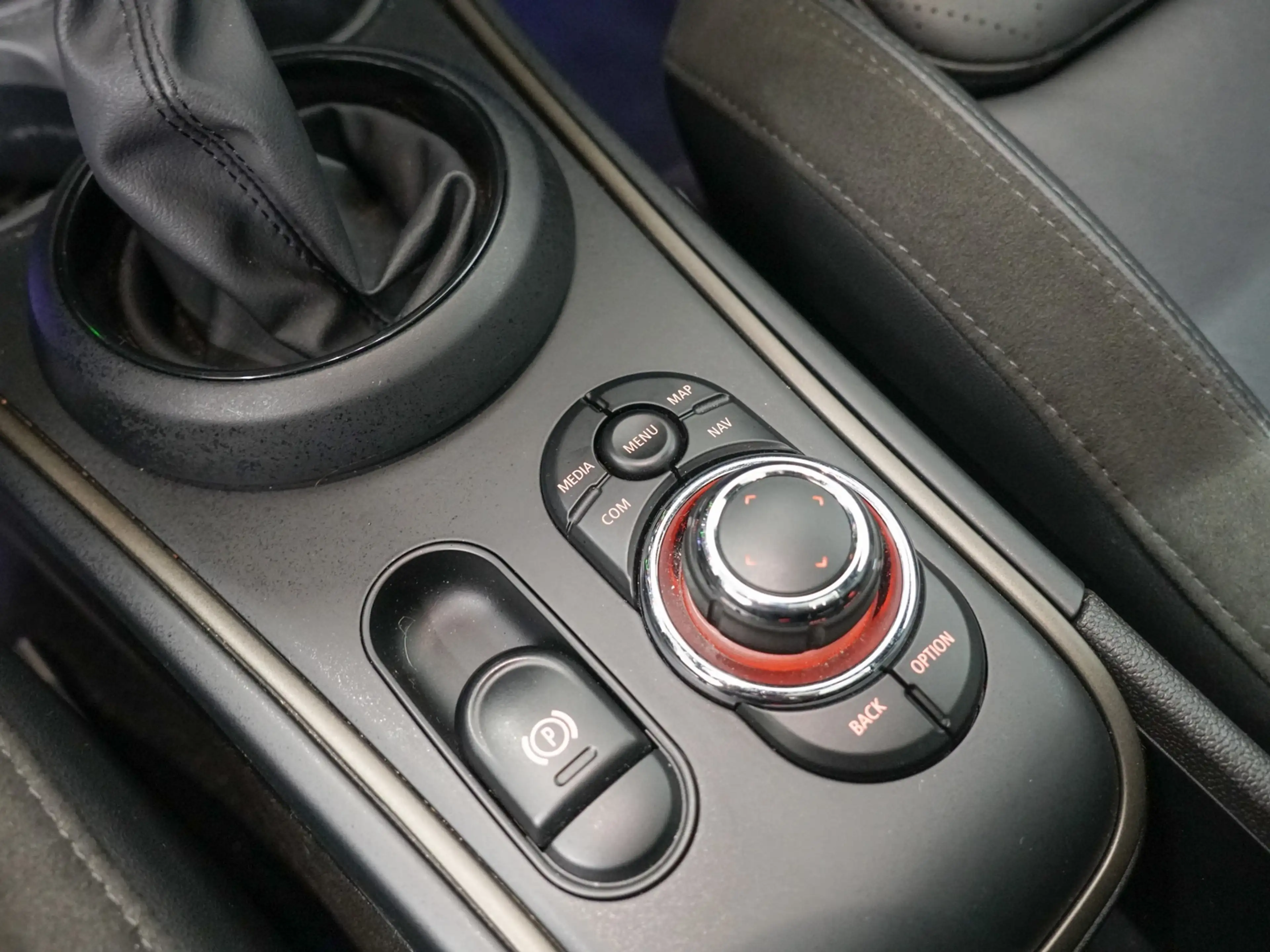 MINI Cooper SE Countryman 1.5 ALL4 Panoramadak | Harman Kardon | ACC | Head — photo 21