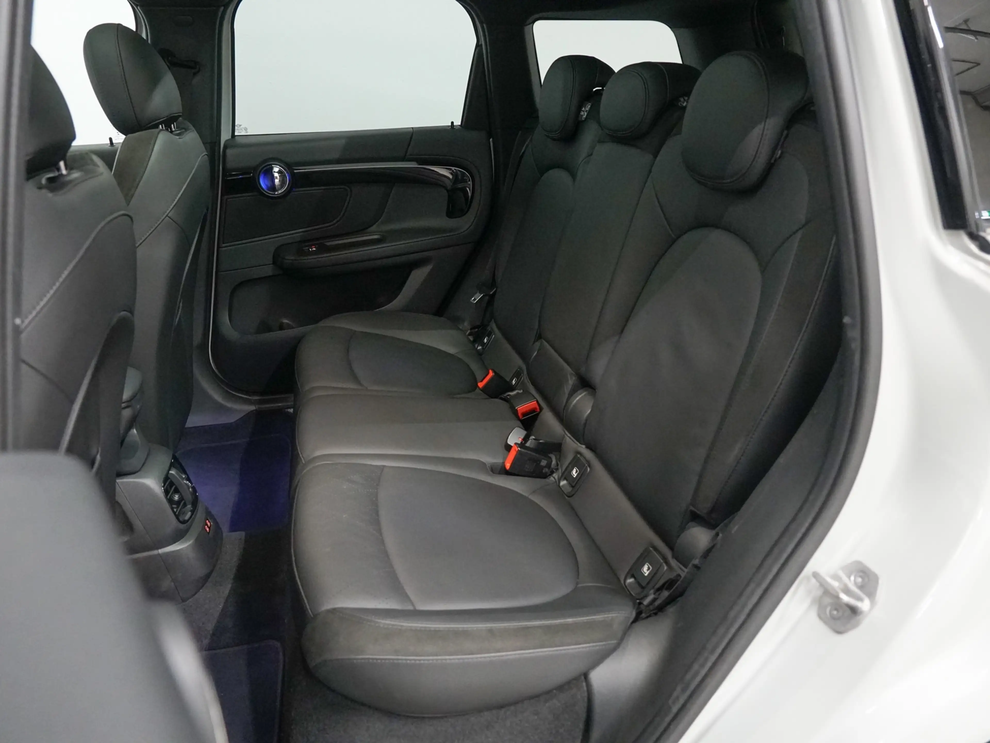 MINI Cooper SE Countryman 1.5 ALL4 Panoramadak | Harman Kardon | ACC | Head — photo 32