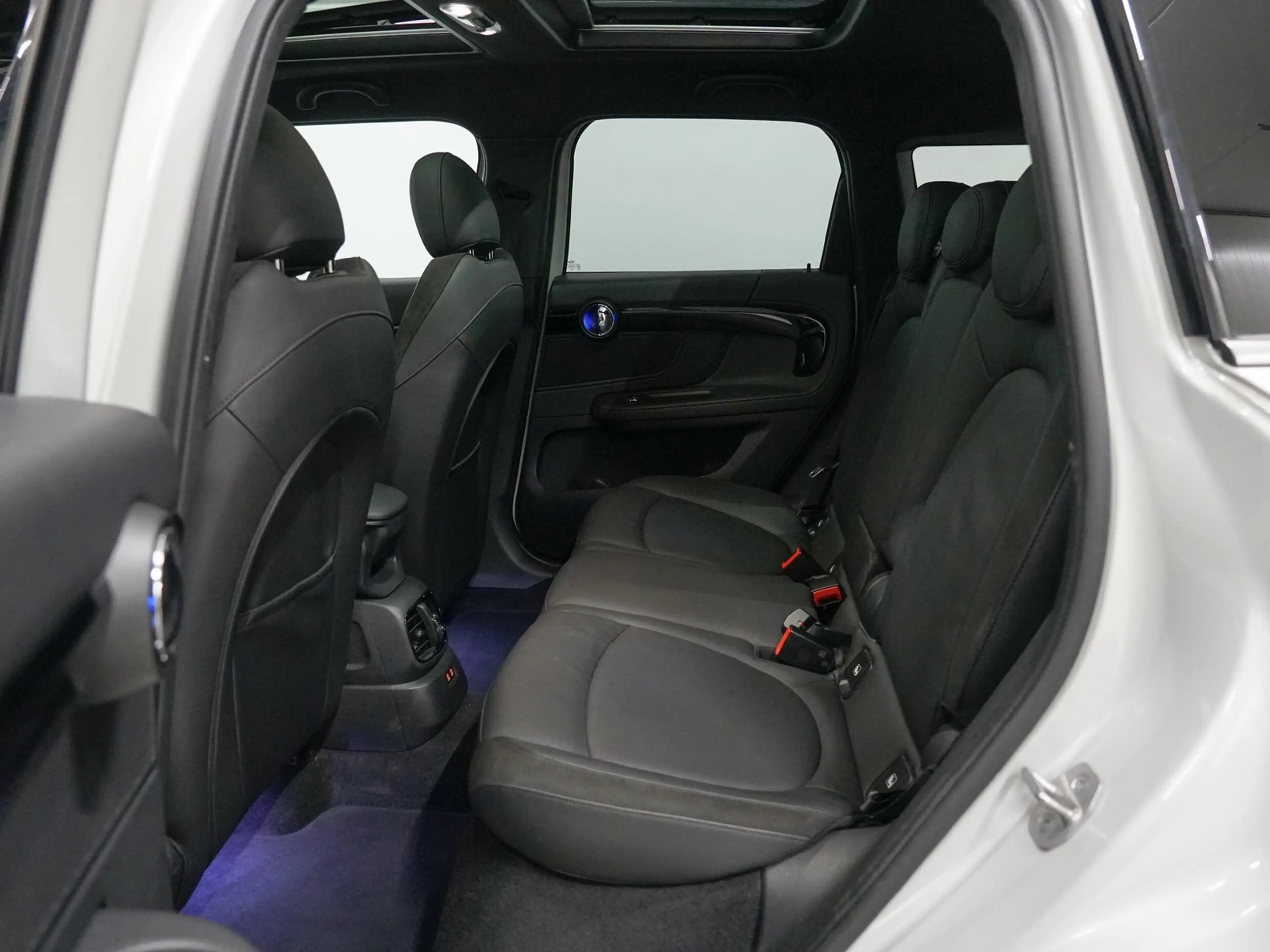 MINI Cooper SE Countryman 1.5 ALL4 Panoramadak | Harman Kardon | ACC | Head — photo 31
