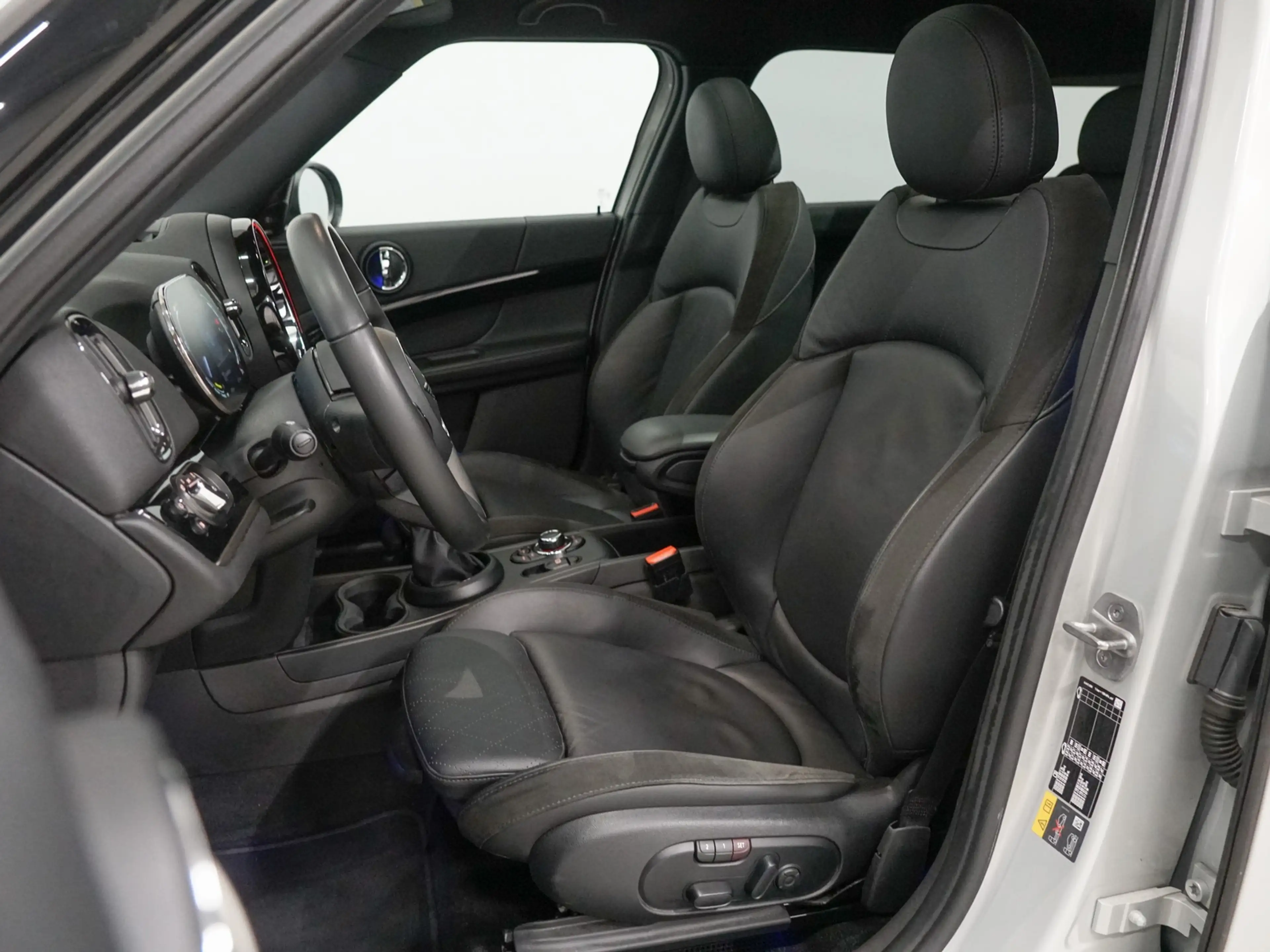 MINI Cooper SE Countryman 1.5 ALL4 Panoramadak | Harman Kardon | ACC | Head — photo 24