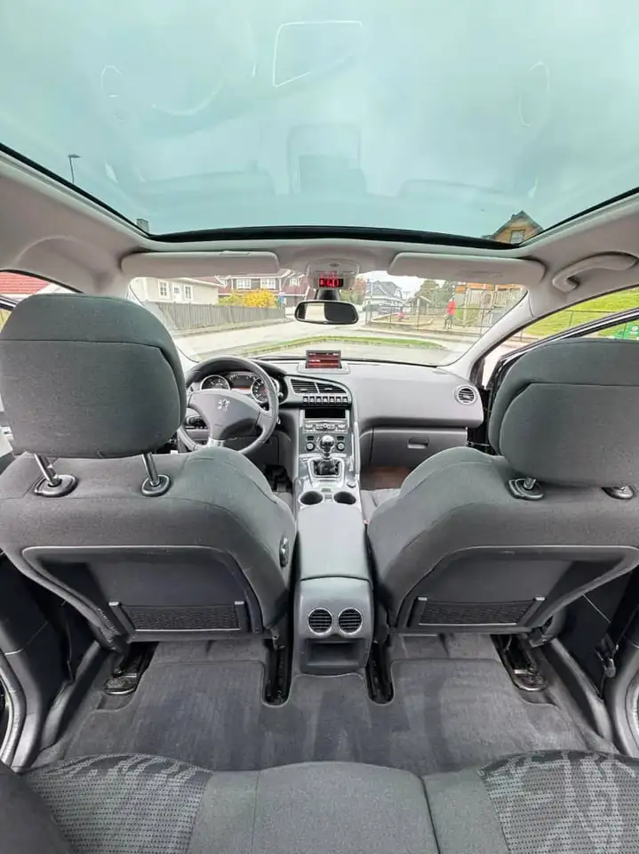 Peugeot 3008 1.6 HDi 16V 112ch FAP Roland Garros