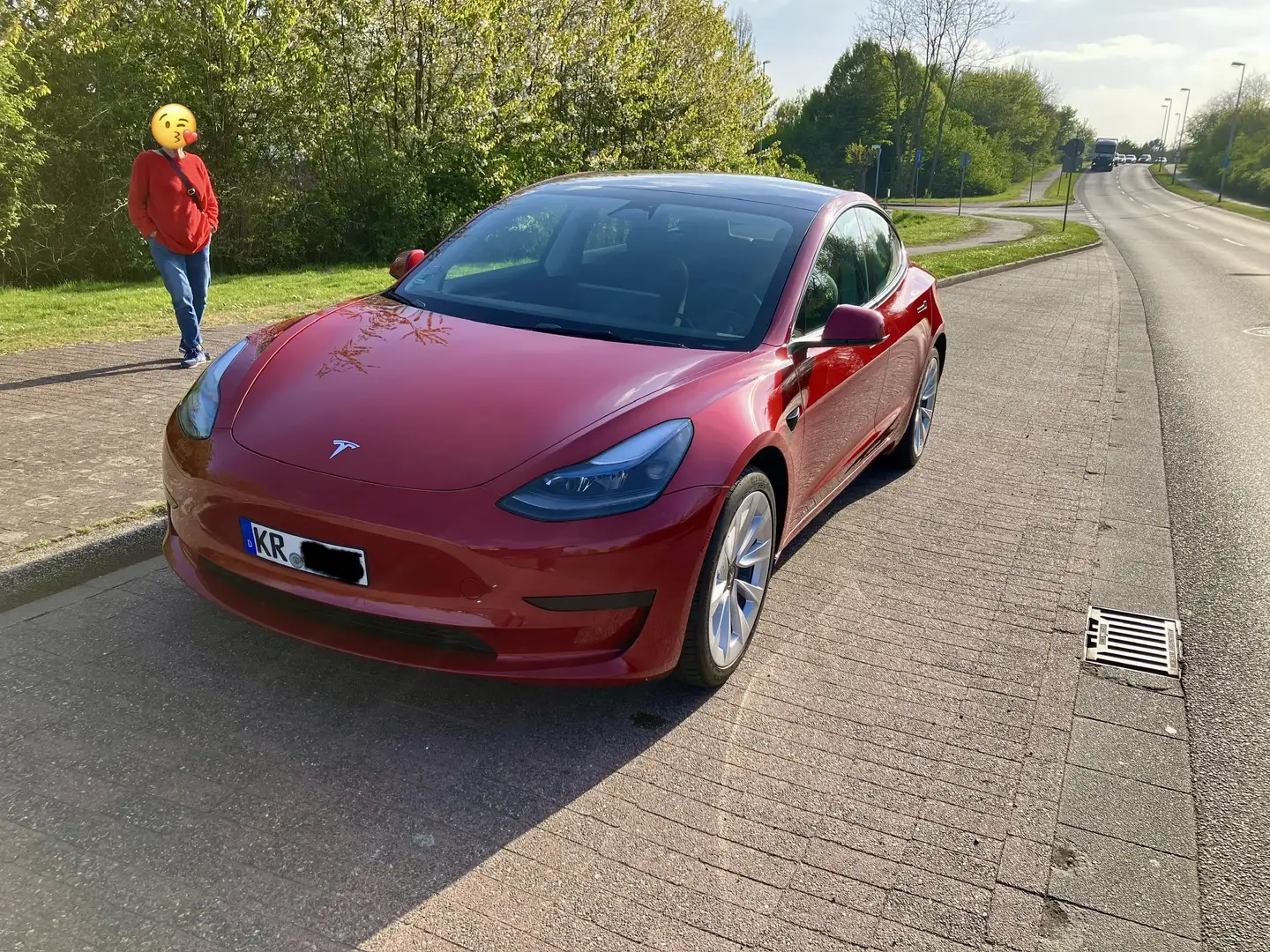 Tesla Model 3 Standard Reichweite Plus Hinterradantrieb Roşu - 1