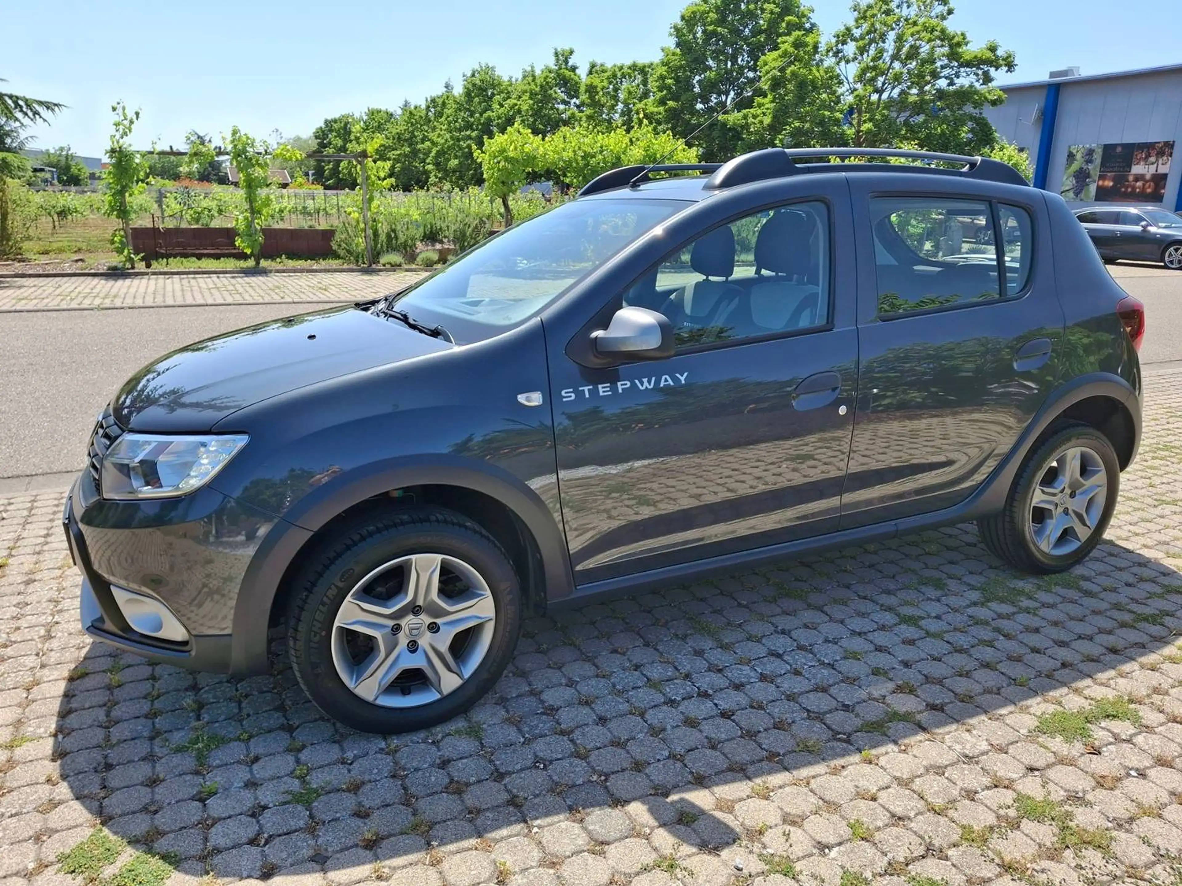 Dacia Sandero Stepway, Prestige,1.Hd, TÜV neu, Klima,Navi,PDC