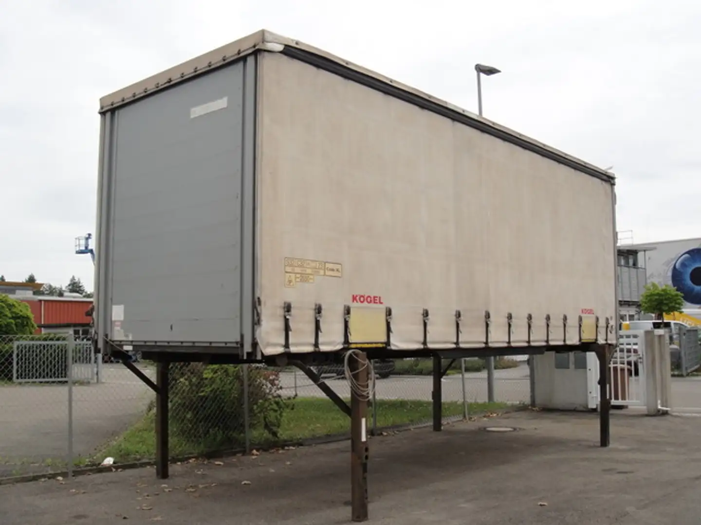 Kögel Wechselbrücke ENCO 74 Edscha Schiebeplane Blanc - 1