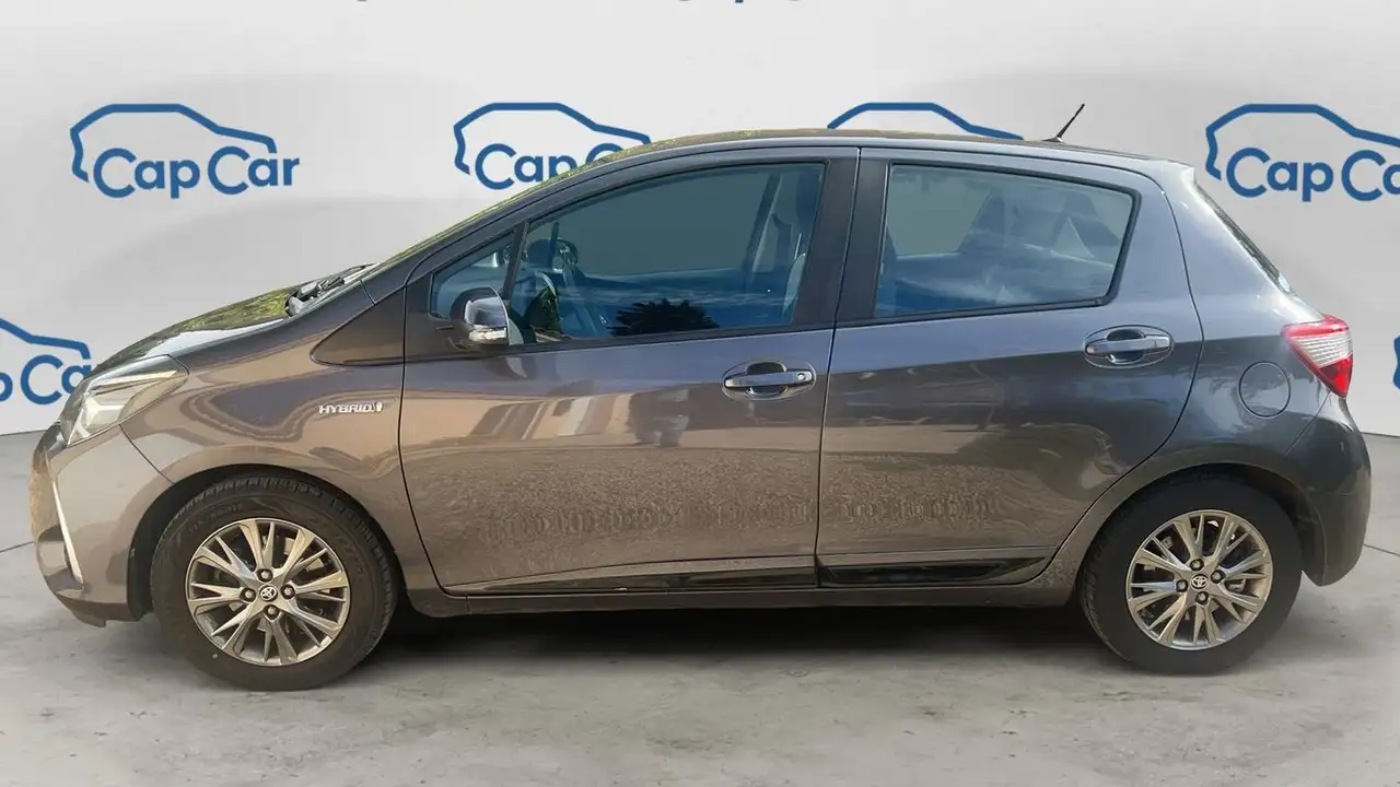 Toyota Yaris Yaris — photo 2