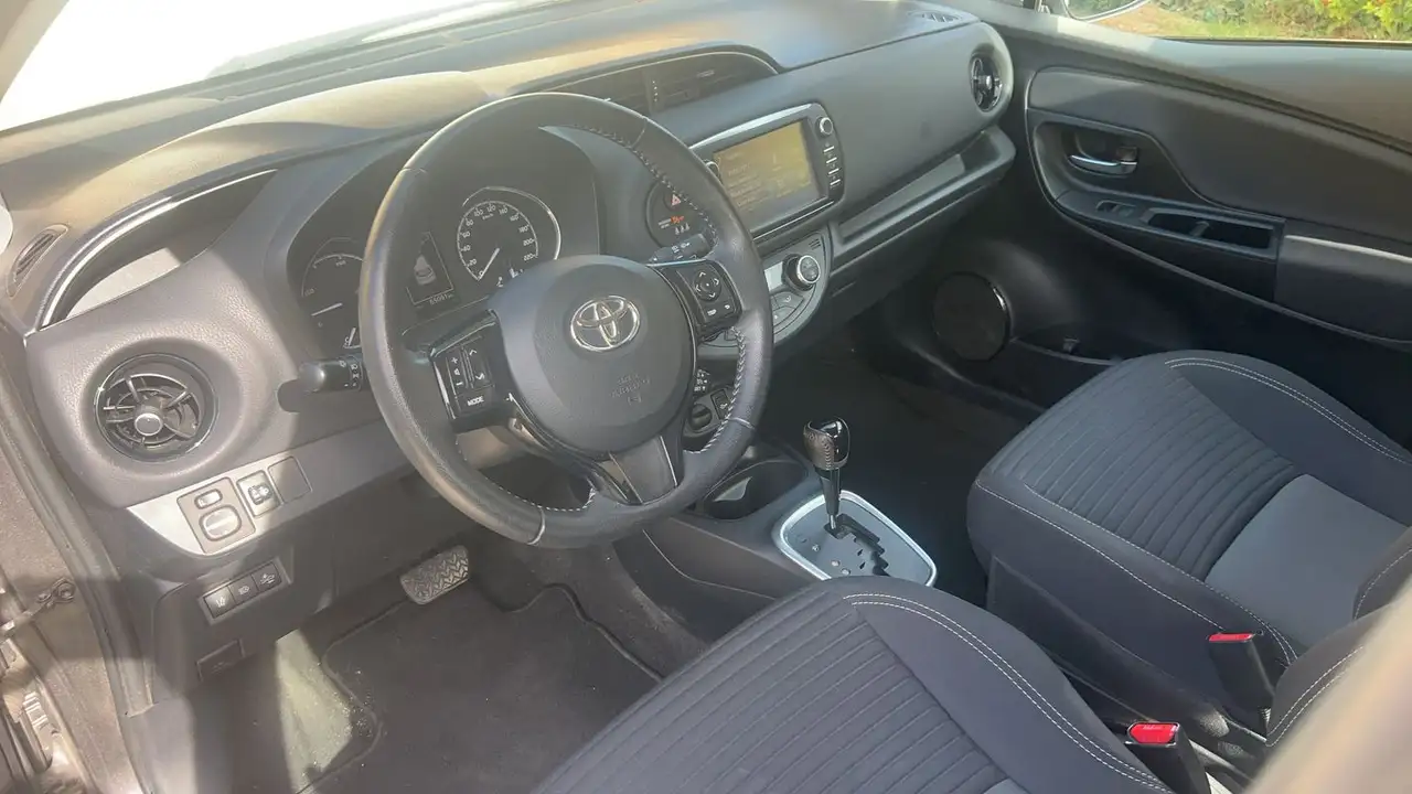 Toyota Yaris Yaris — photo 8