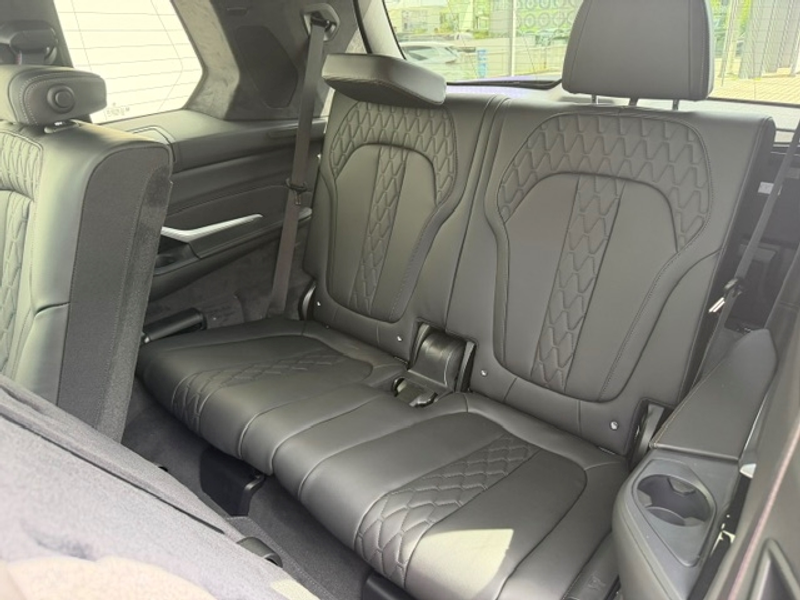 BMW X7 xDrive 40d Sportpaket HUD Luftfederung Niveau Stan — photo 14