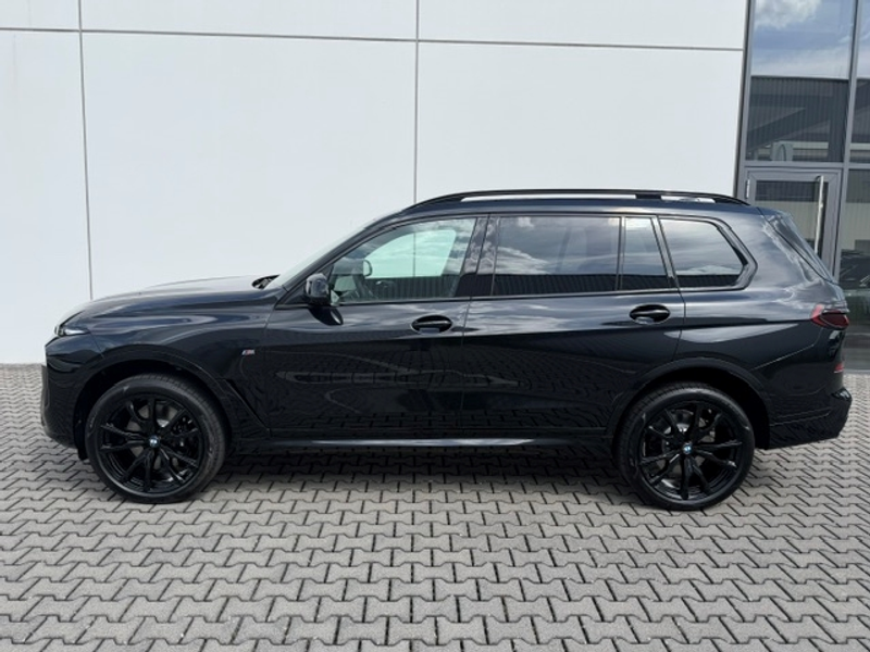 BMW X7 xDrive 40d Sportpaket HUD Luftfederung Niveau Stan — photo 3