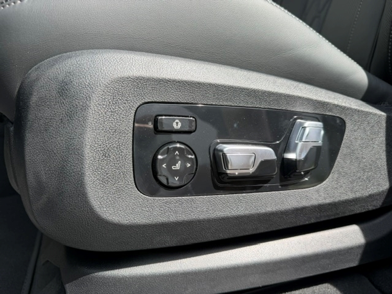 BMW X7 xDrive 40d Sportpaket HUD Luftfederung Niveau Stan — photo 11