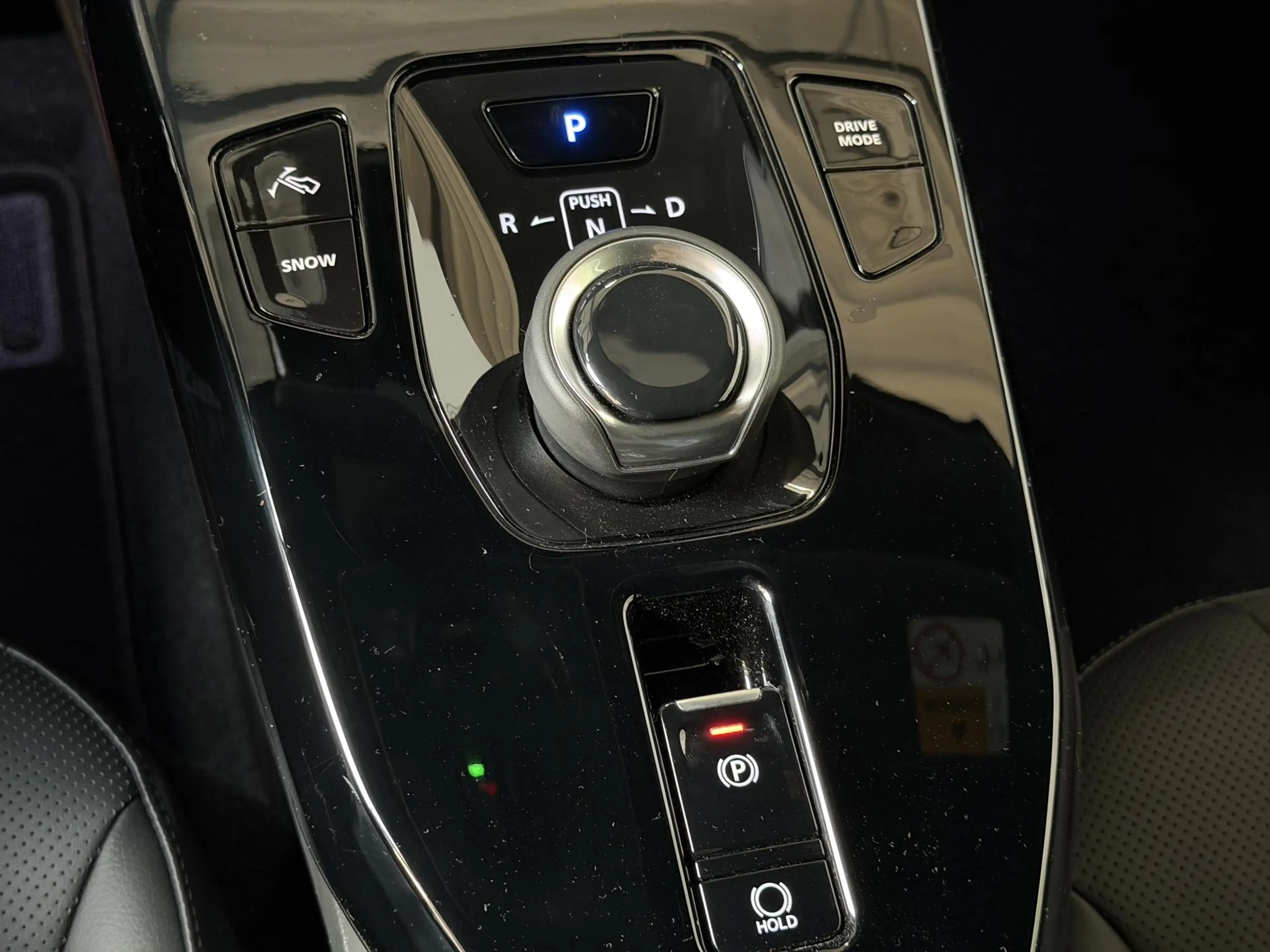 Toyota Urban Cruiser Executive 61 kWh — photo 11