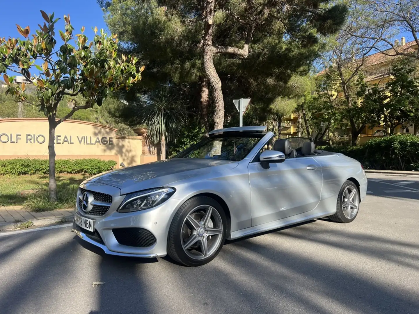 Mercedes-Benz C 180 Cabrio 9G-Tronic Plateado - 1