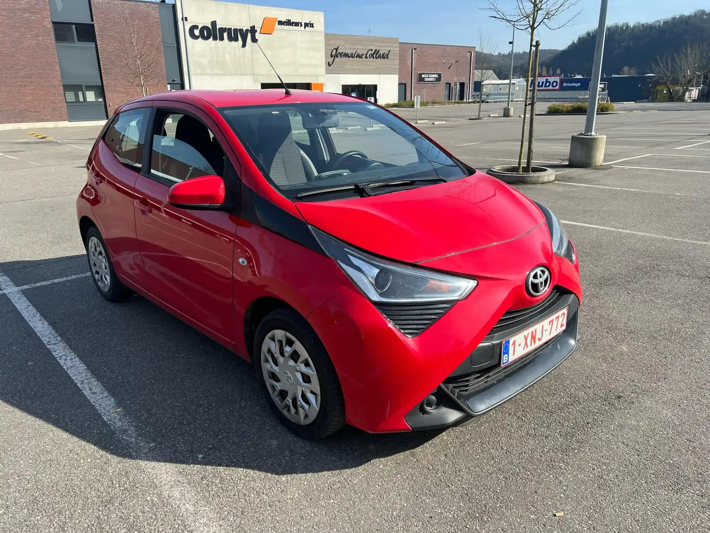 Toyota Aygo 1.0i Active - 1