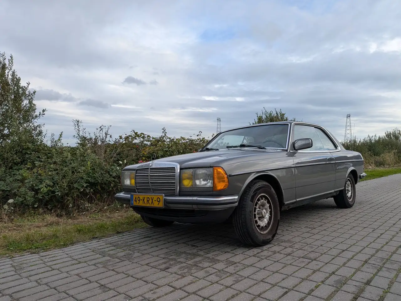 Mercedes-Benz CE 280