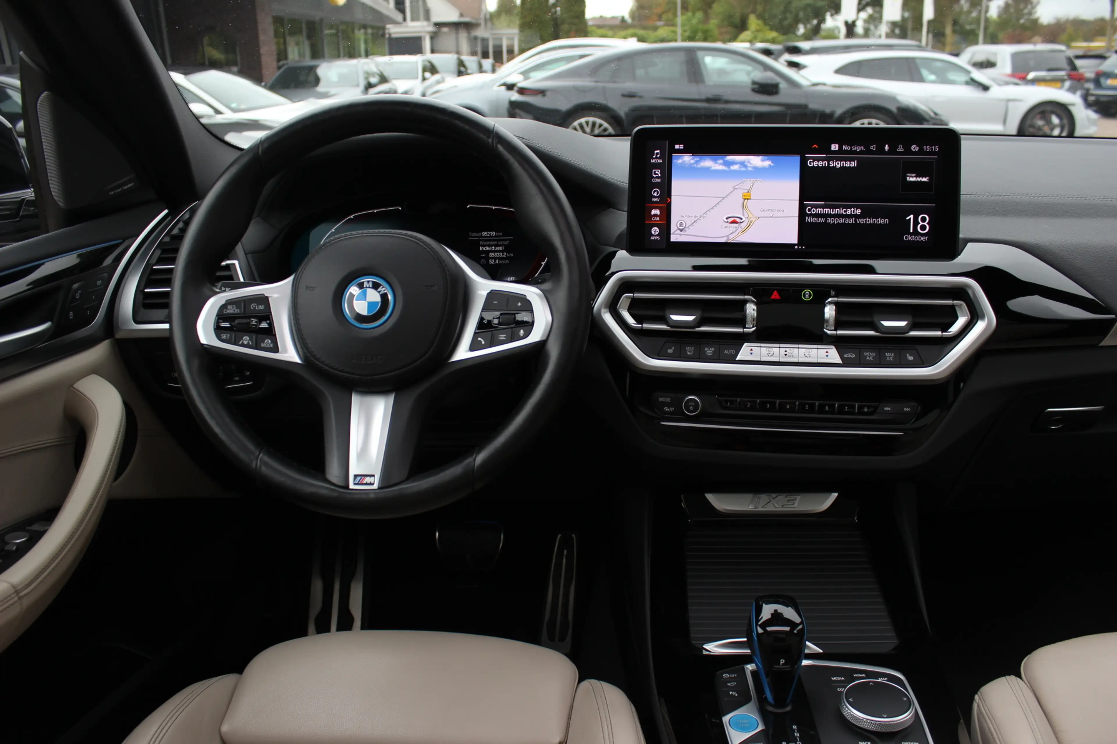 BMW iX3 High Executive 80 kWh / SoH 94,1% / Panoramadak / — photo 10