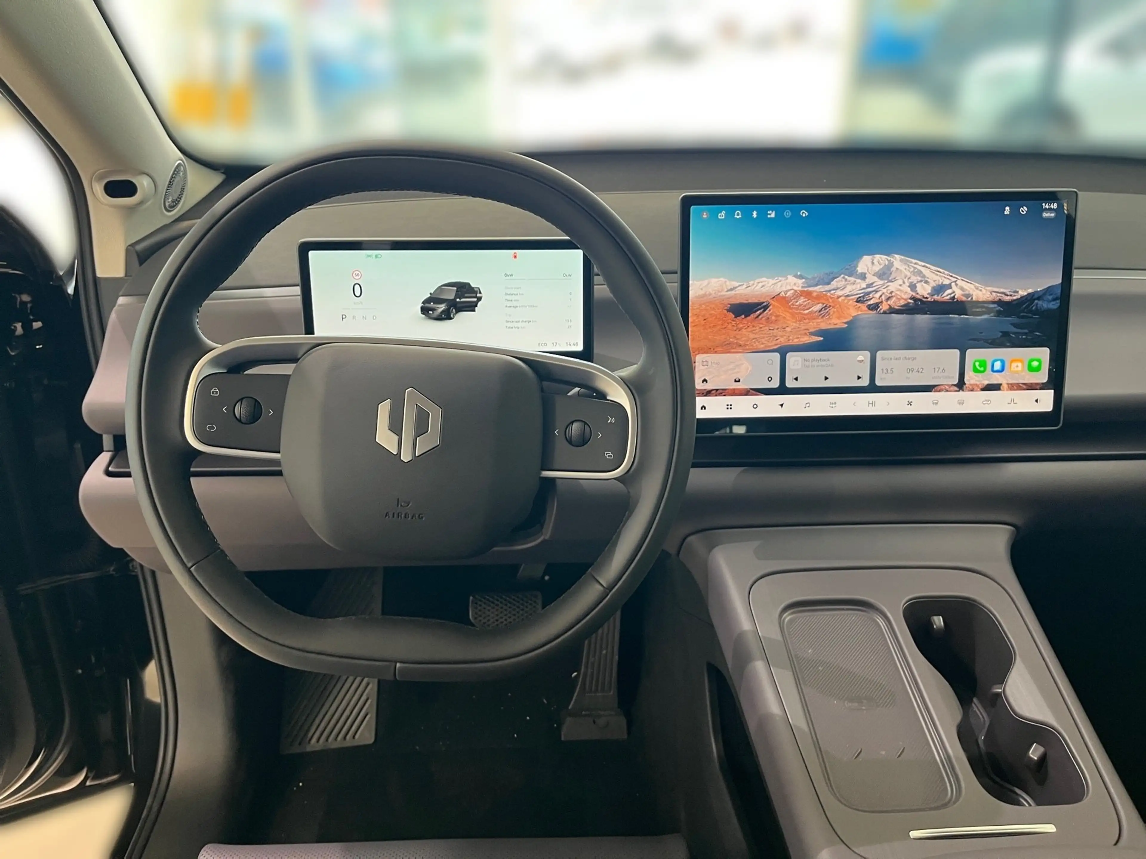 Leapmotor C10 C10 Elektro 81,9kWh Design ProMax AWD — photo 9