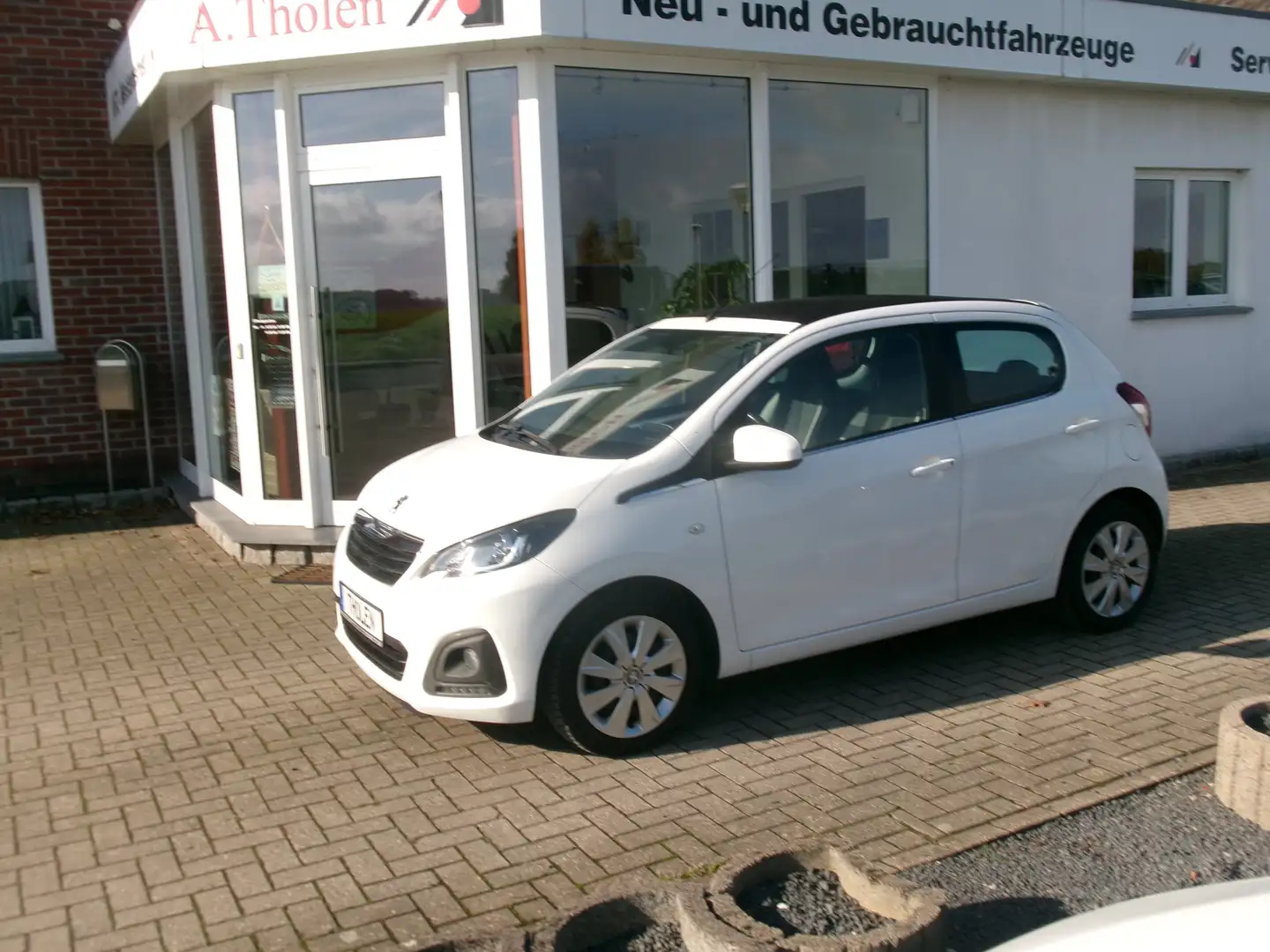 Peugeot 108 TOP 1,0 e-VTI Active Faltdach Radio USB Klima Weiß - 1