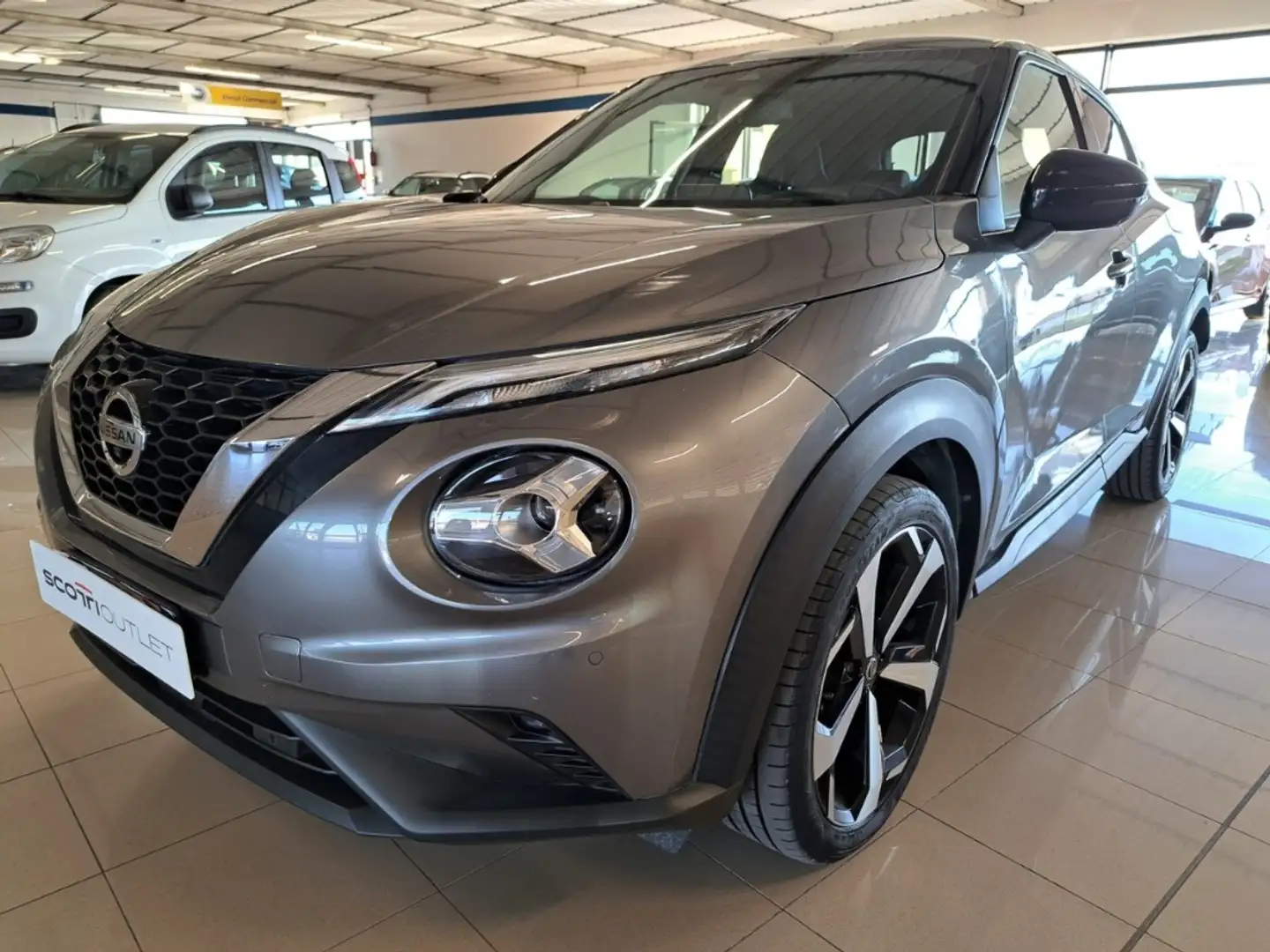 Nissan Juke 1.0 DIG-T N-Design Gri - 1
