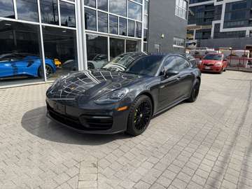 4 E-Hybrid AWD