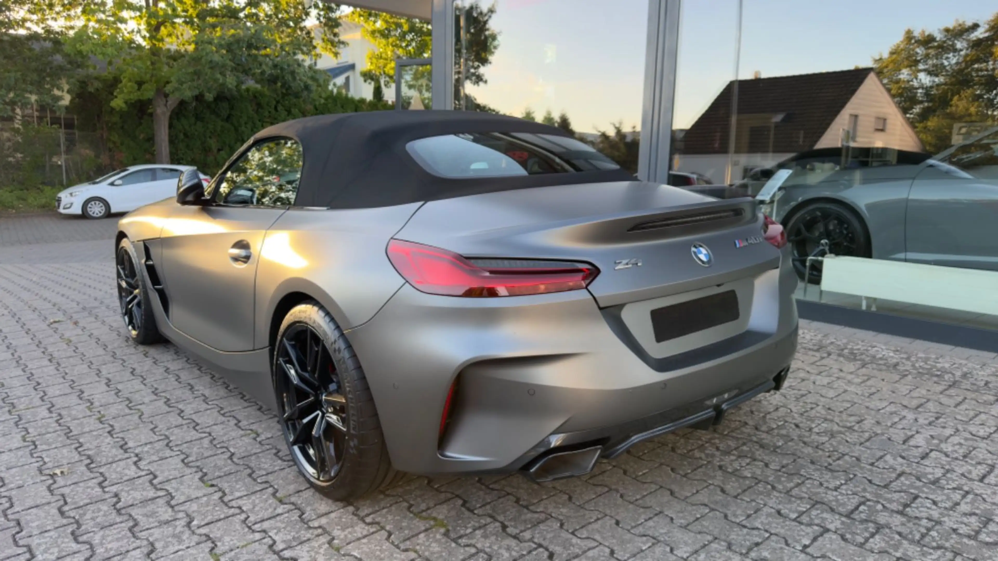 BMW Z4 Roadster M40 i — photo 10