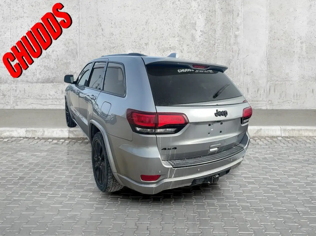 Jeep Grand Cherokee снимка Jeep Grand Cherokee