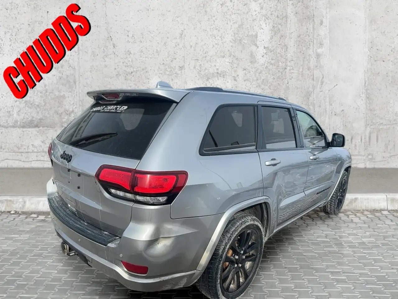 Jeep Grand Cherokee снимка Jeep Grand Cherokee
