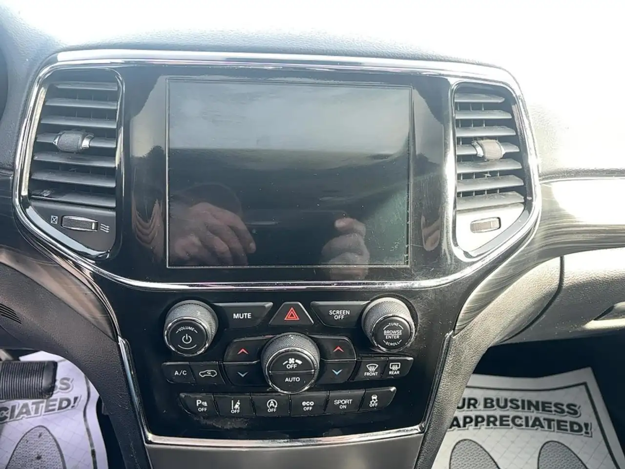 Jeep Grand Cherokee снимка Jeep Grand Cherokee