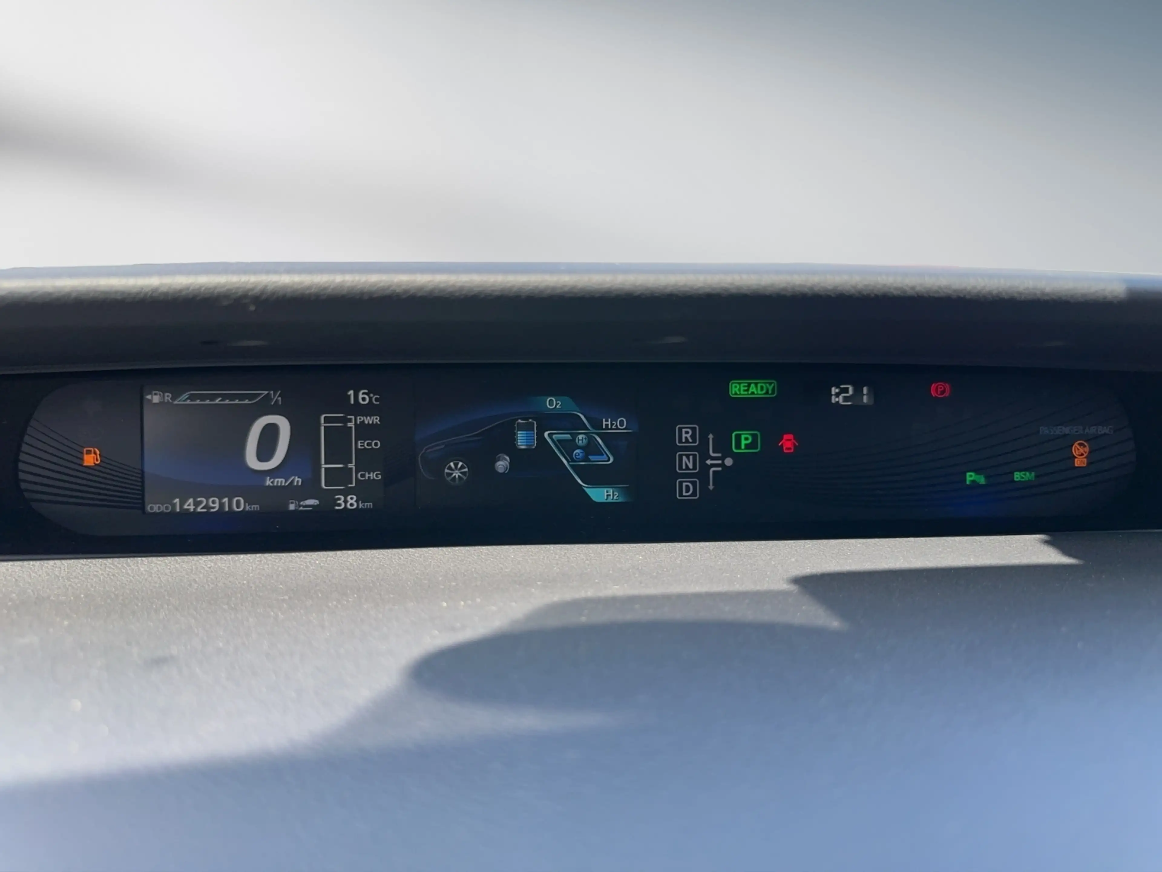 Toyota Mirai TOYOTA GEPRÜFTER GEBRAUCHTWAGEN ACC+LEDER — photo 11