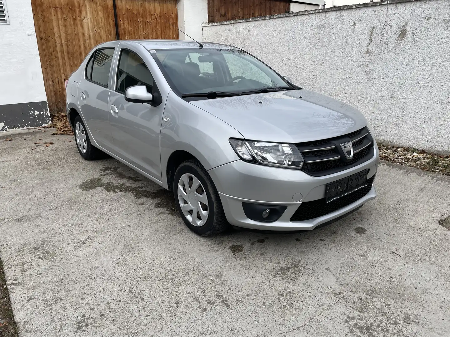 Dacia Logan Lauréate 1,2 16V *Pickerl NEU*1.Besitz* Argent - 1