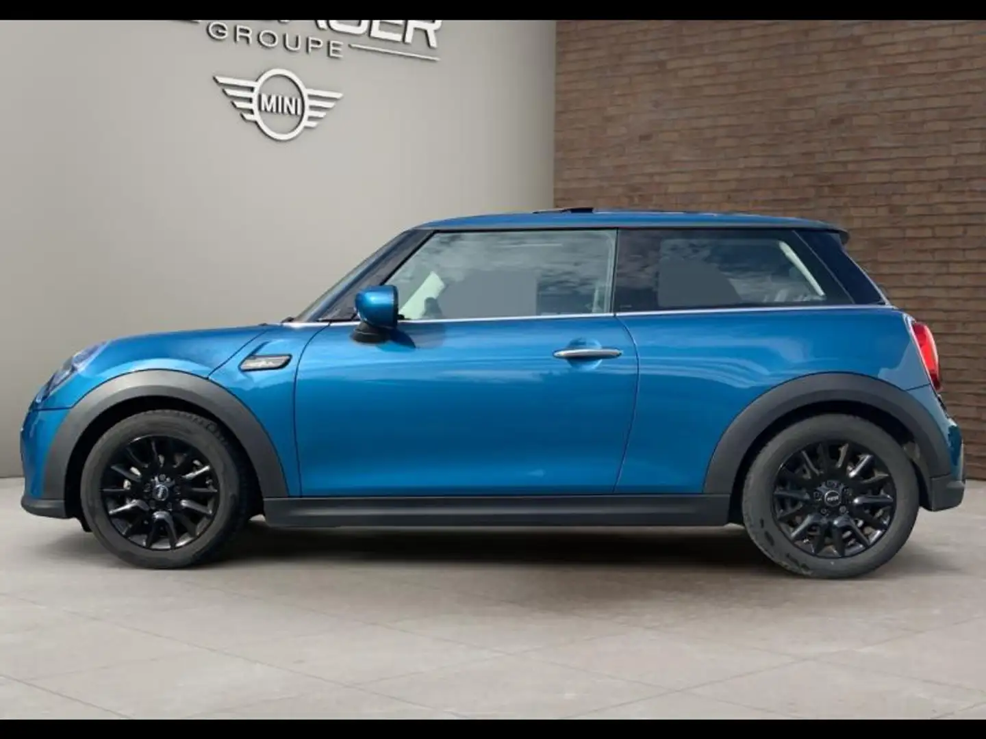 MINI One One 102ch Edition Camden BVA7 Bleu - 2