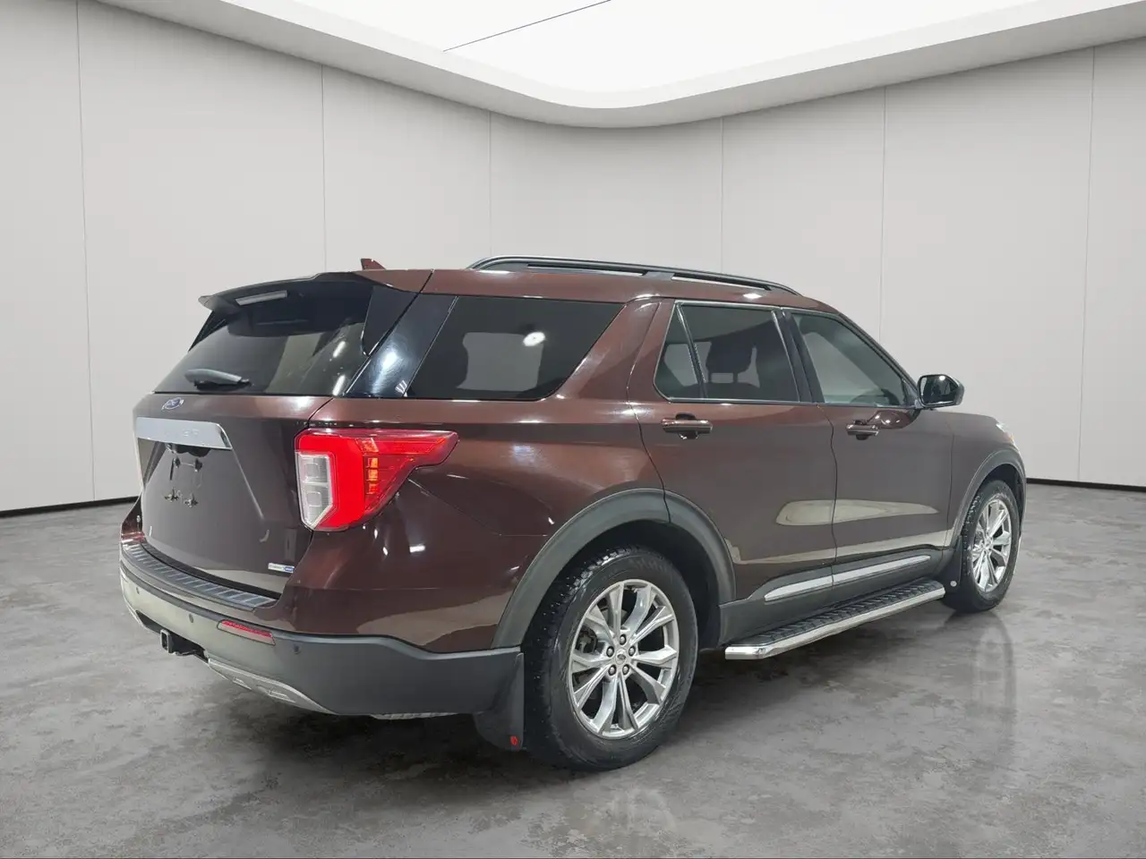 Ford Explorer photo Ford Explorer