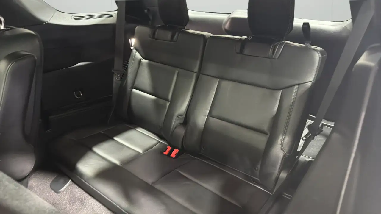 Ford Explorer photo Ford Explorer