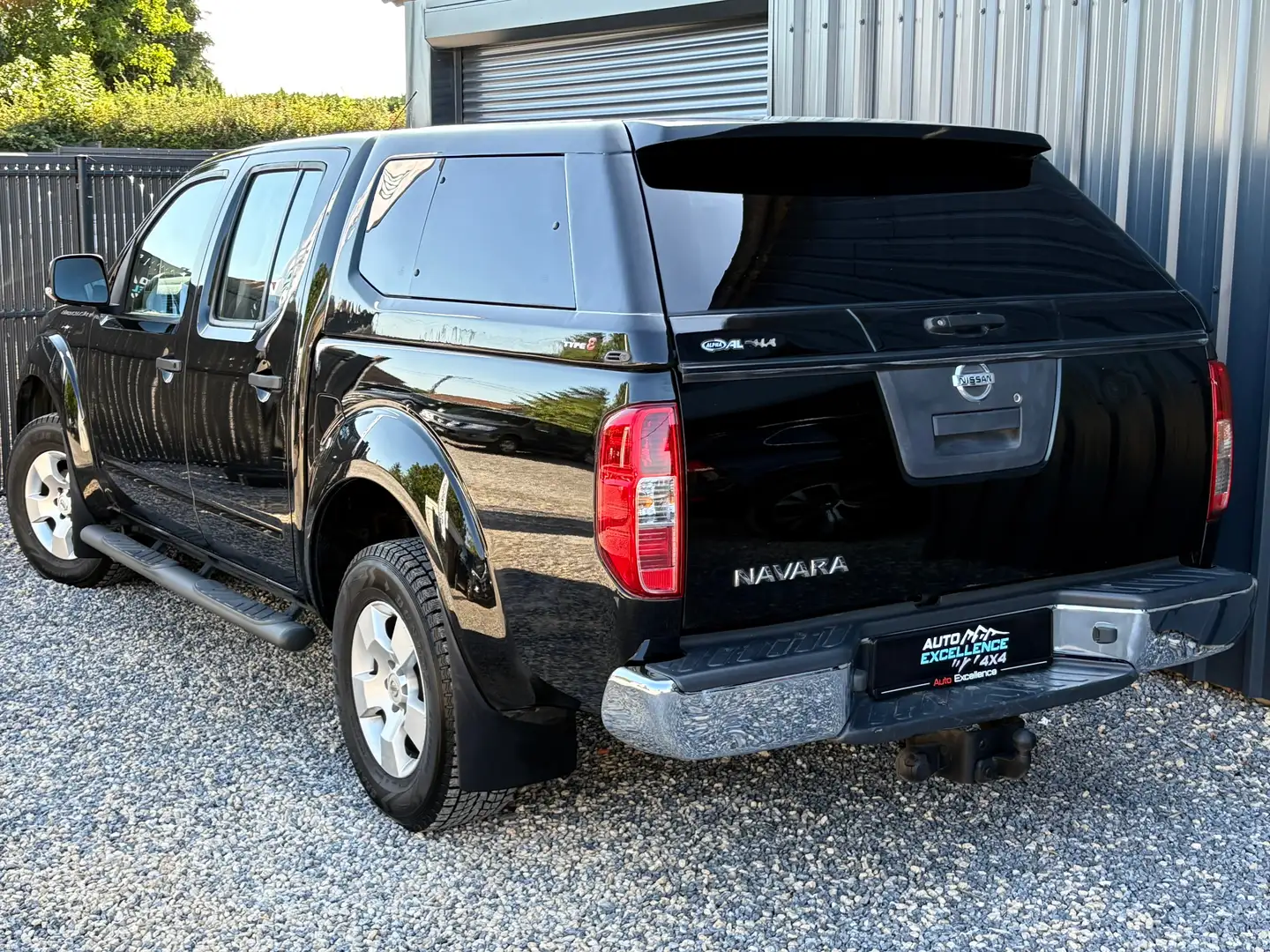 Nissan Navara 2.5 Dci 190cv/ Hardtop/ 1er Propriétaire Zwart - 2