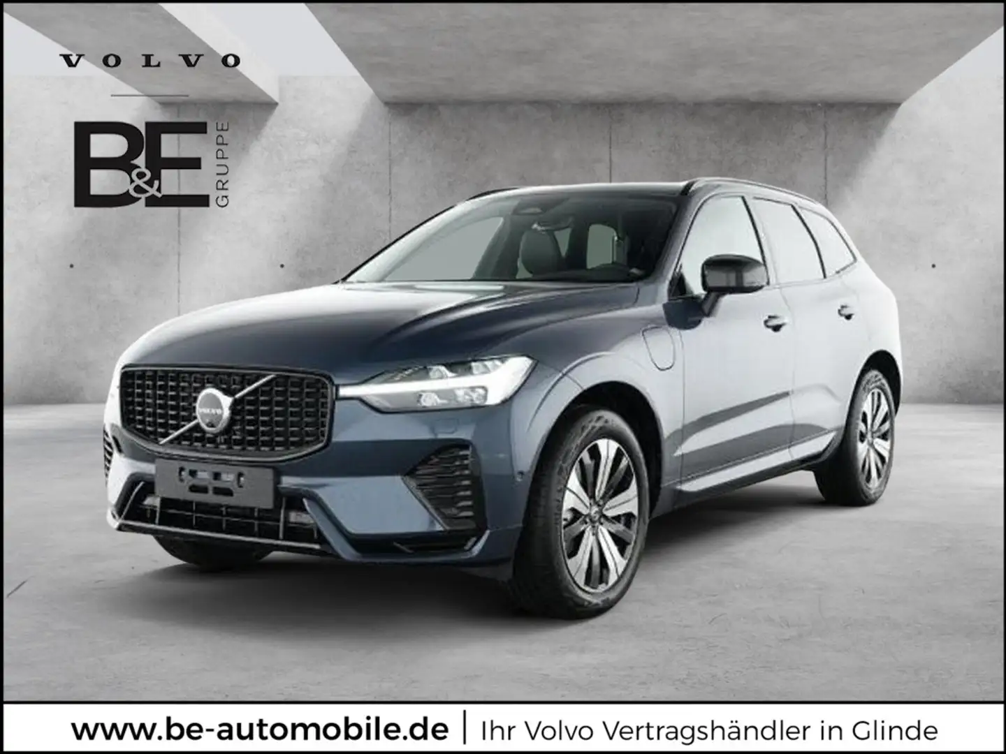 Volvo XC60 T6 Plus Dark Recharge Plug-In Hybrid AWD Blau - 1