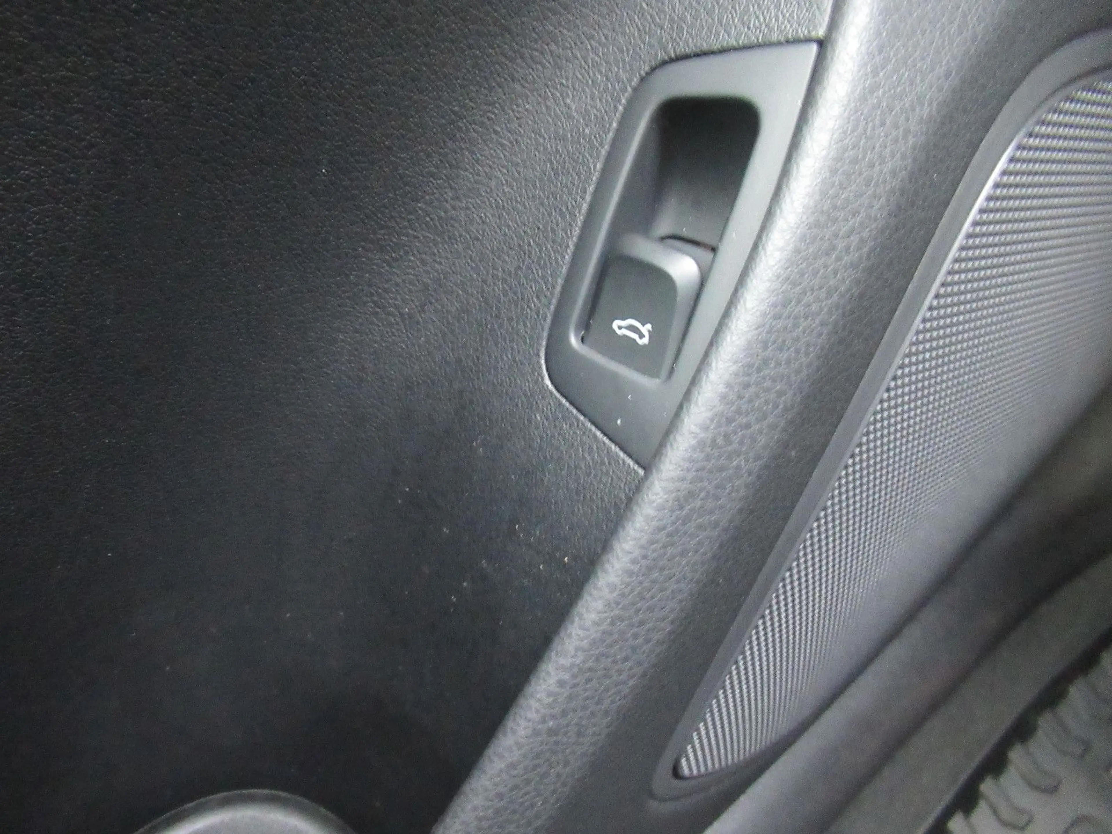 Audi Q3 quattro PANORAMA XEN LEDER AHK NAVI S-TRONIC — photo 11