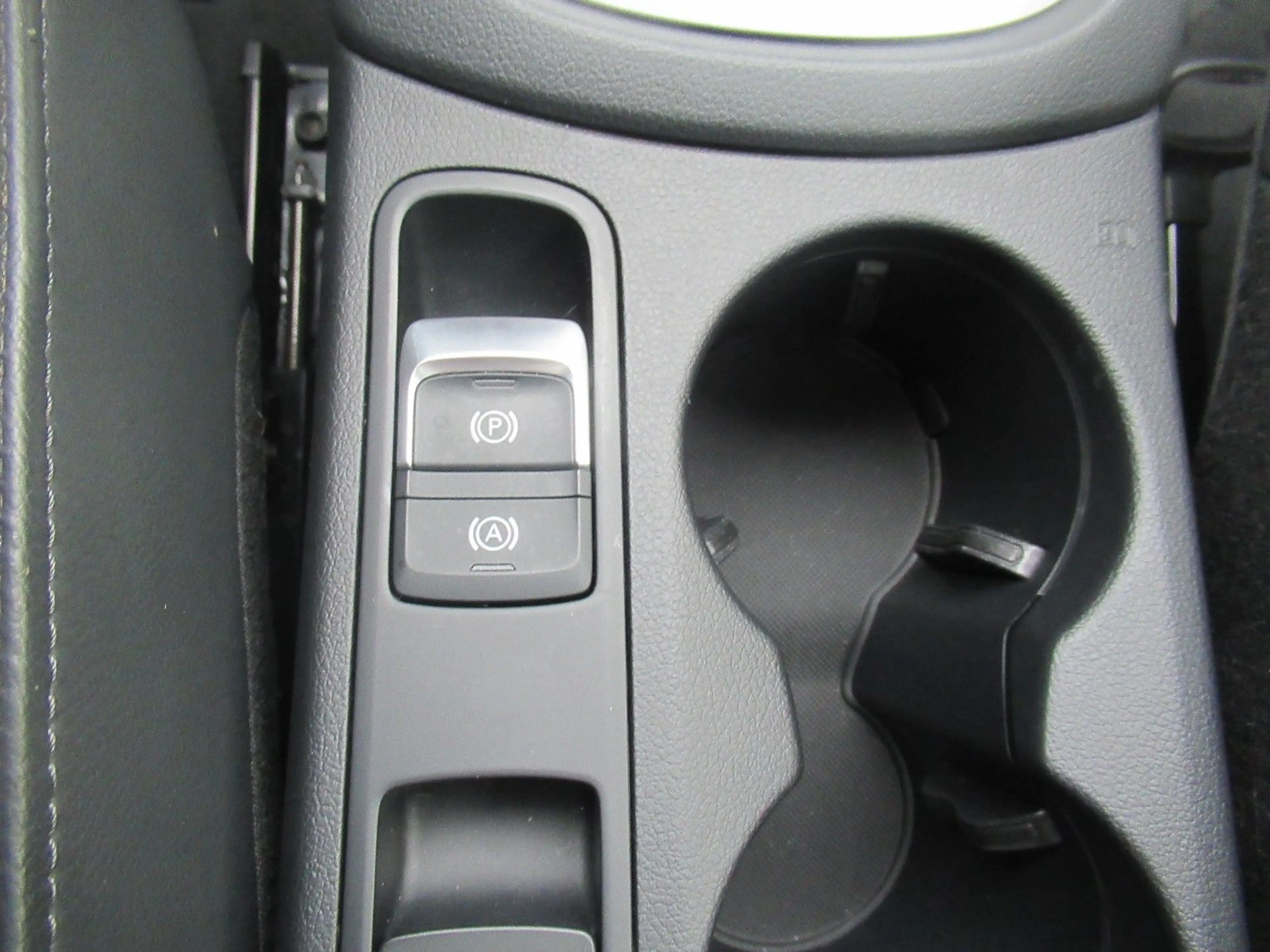 Audi Q3 quattro PANORAMA XEN LEDER AHK NAVI S-TRONIC — photo 15