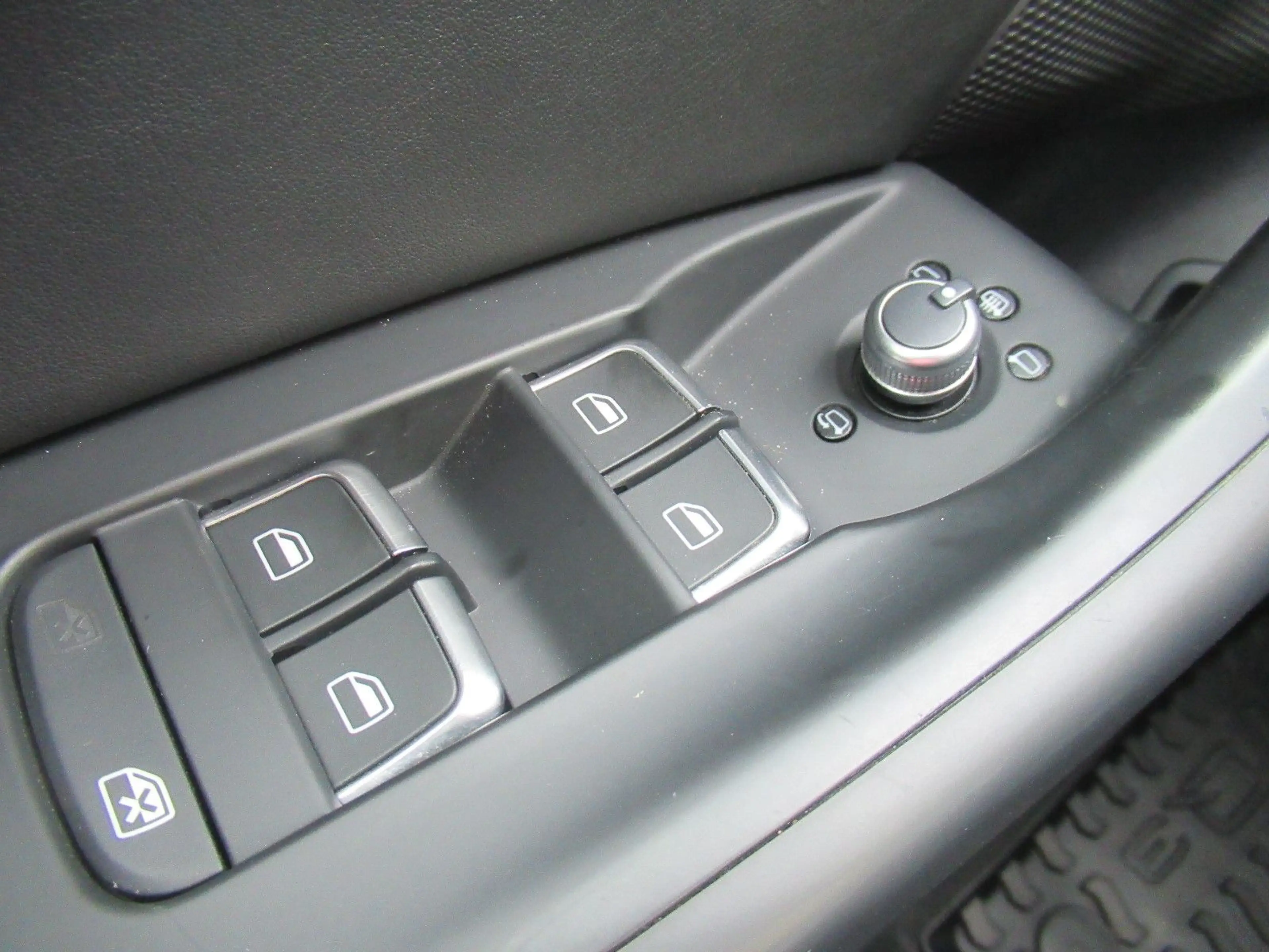 Audi Q3 quattro PANORAMA XEN LEDER AHK NAVI S-TRONIC — photo 10