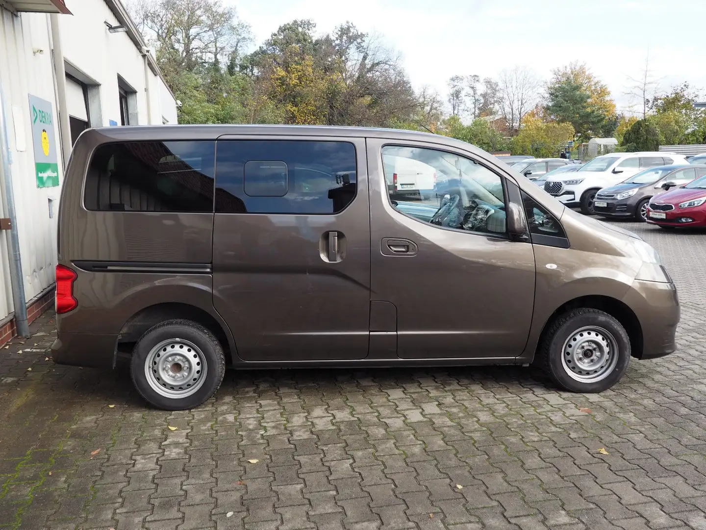 Nissan Evalia Tekna 1.5 dci 110 DPF Brun - 2